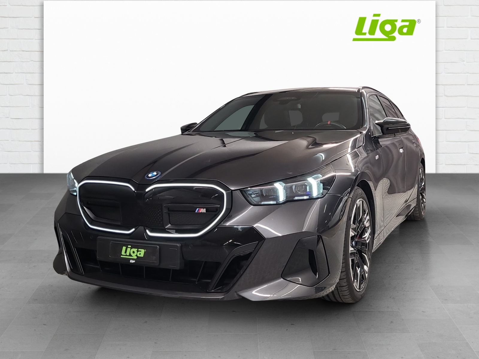 BMW i5 G61 Touring M60 (Kombi) BMW BMW i5 G61 Touring M60 (Kombi)