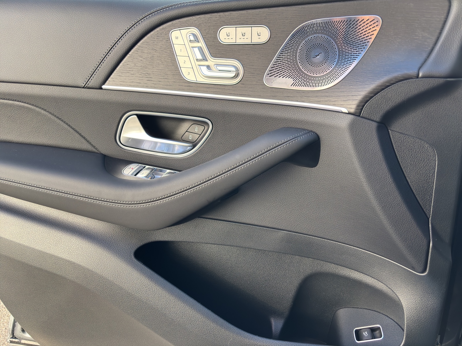 Image MERCEDES-BENZ GLE-300 GLE 300 d 4Matic 9G-Tronic