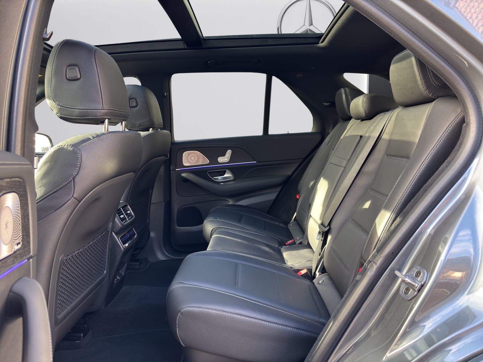 Image MERCEDES-BENZ GLE-300 GLE 300 d 4Matic 9G-Tronic