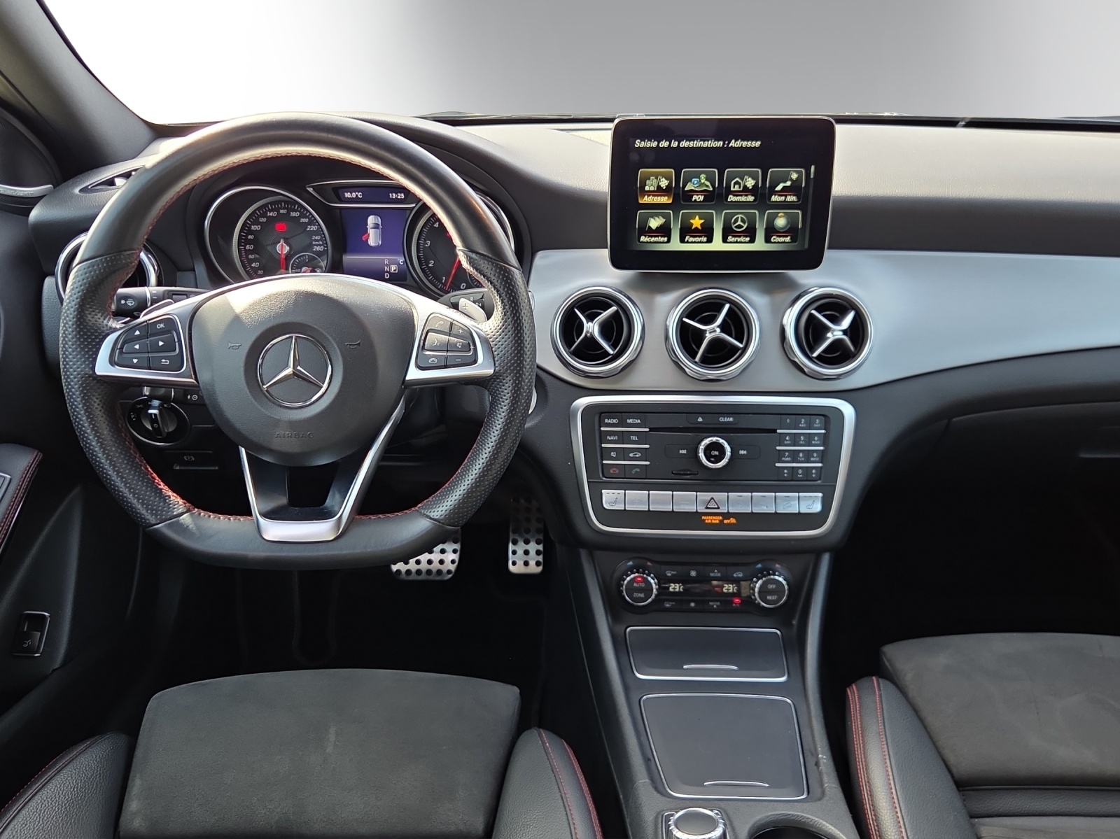 Image MERCEDES-BENZ GLA-250 GLA 250 AMG Line 4Matic