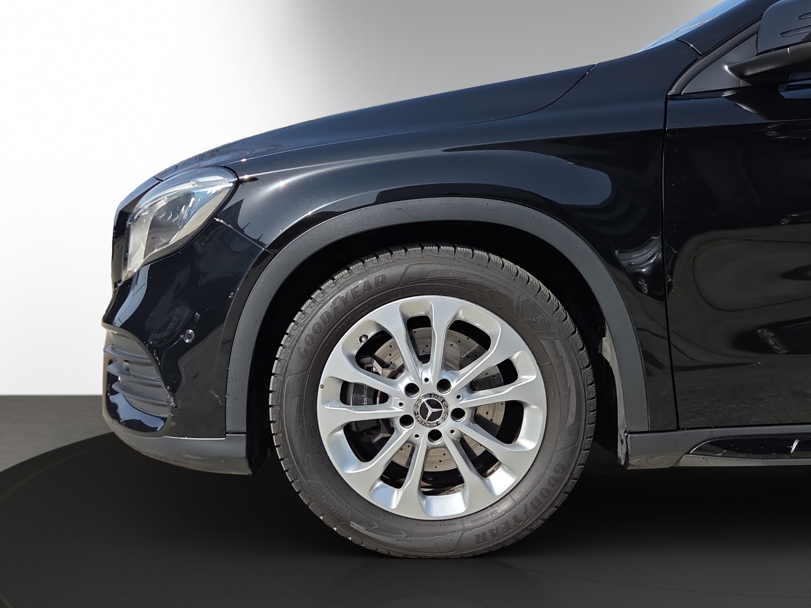 Image MERCEDES-BENZ GLA-250 GLA 250 AMG Line 4Matic