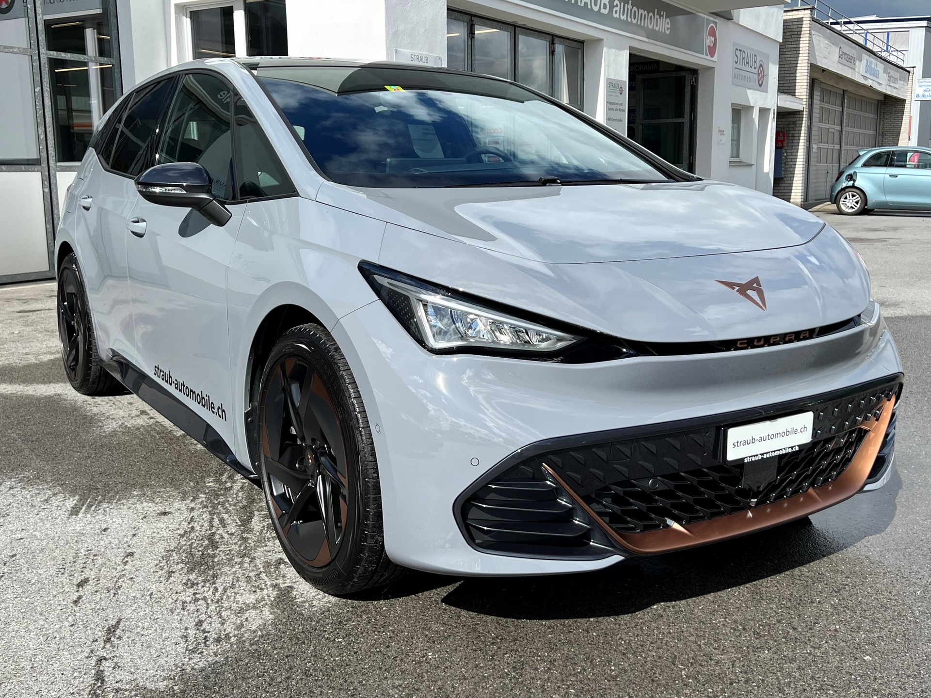 CUPRA Born 58 kWh e-Boost-image-0