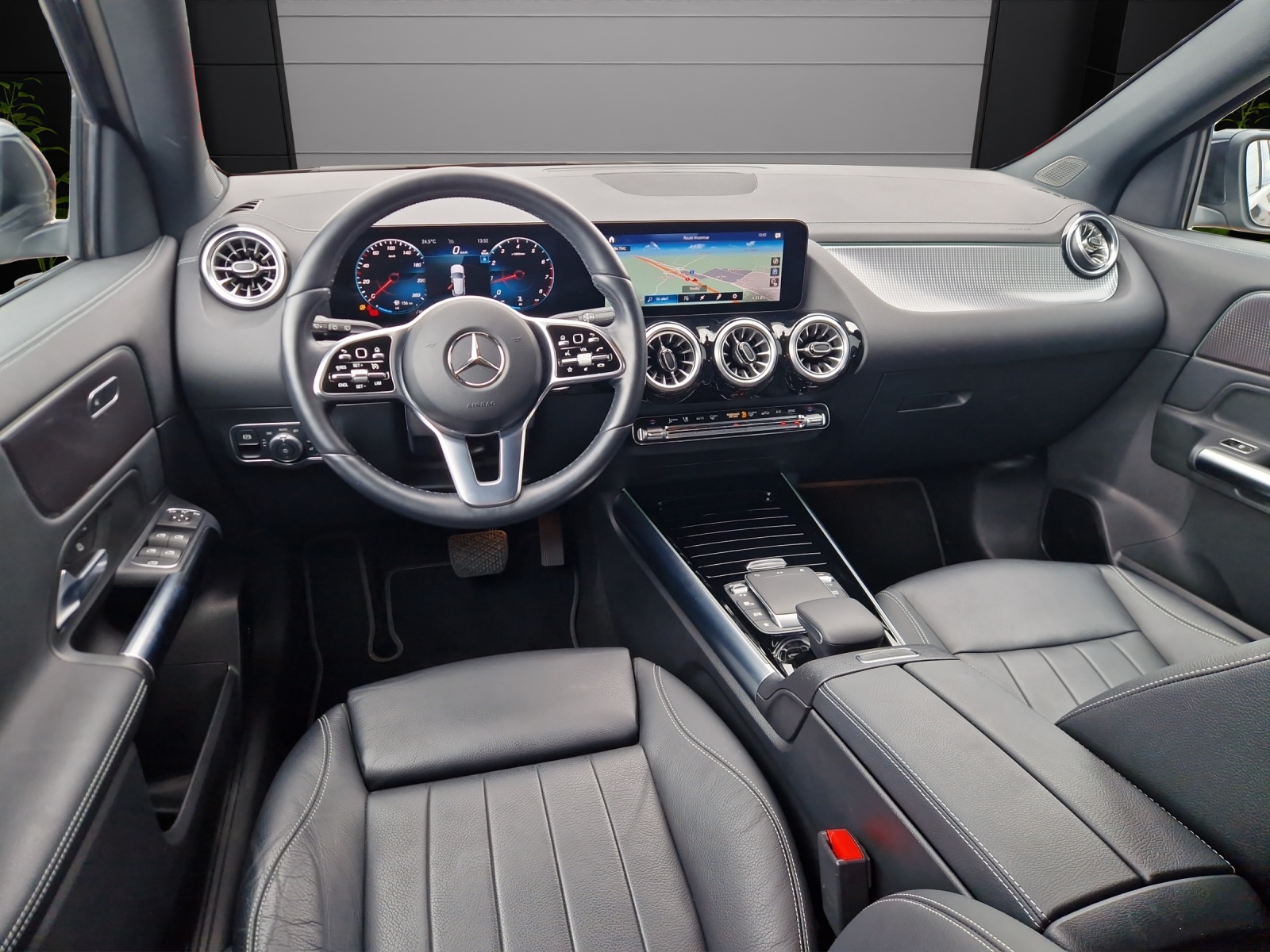 Image MERCEDES-BENZ GLA-200 GLA 200 7G-DCT