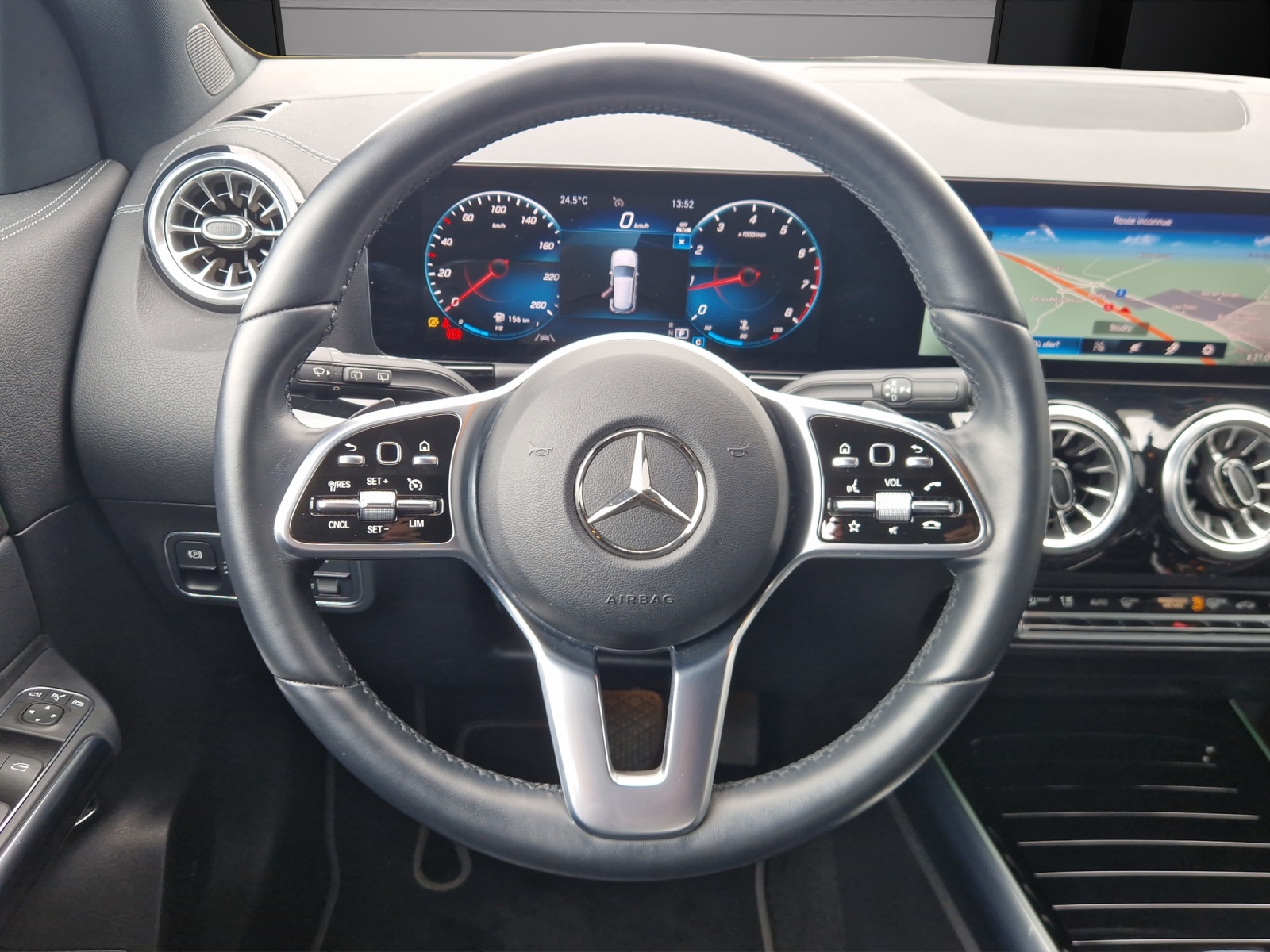Image MERCEDES-BENZ GLA-200 GLA 200 7G-DCT