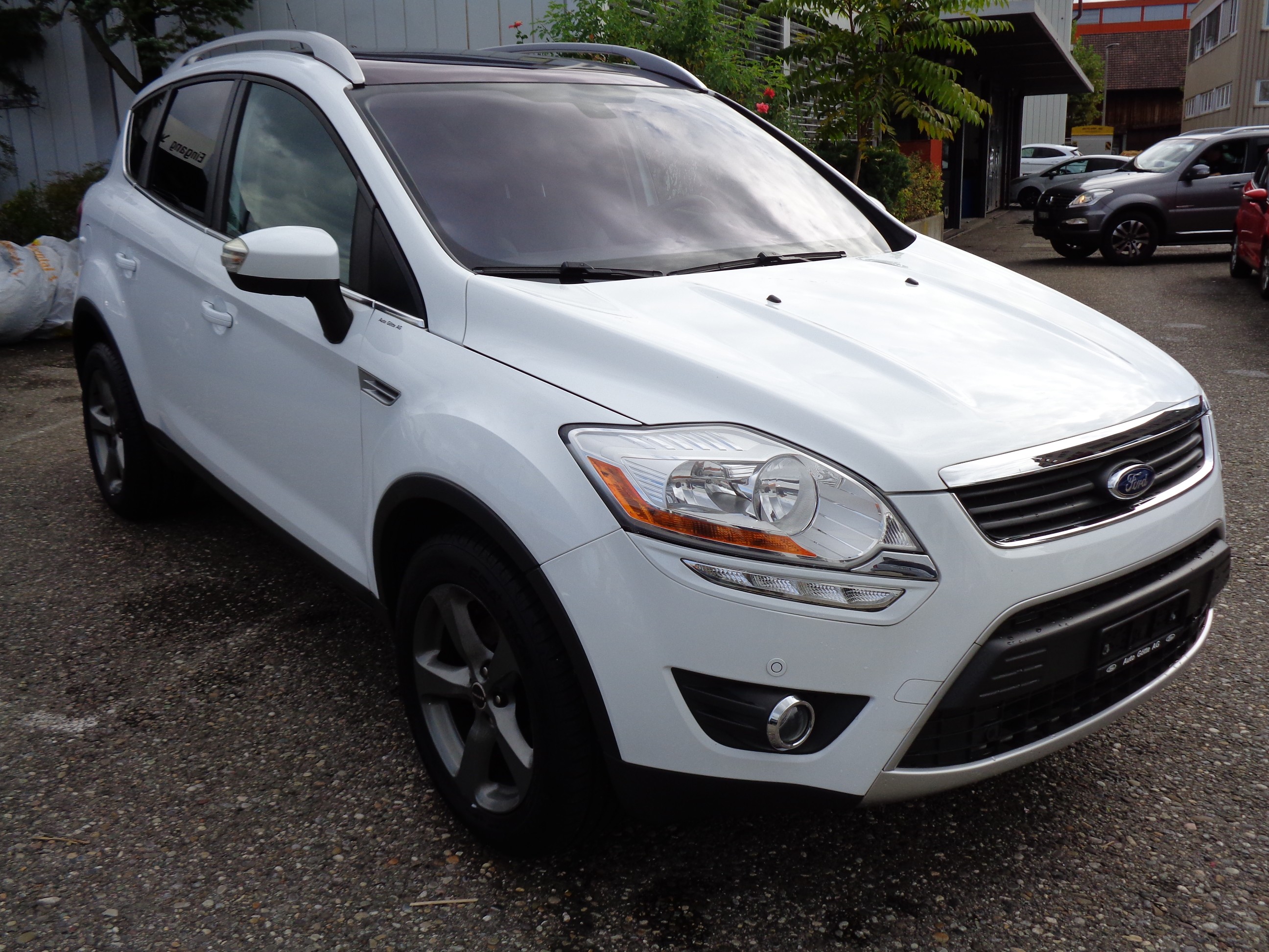 FORD Kuga 2.0 (SUV / Gelndewagen)