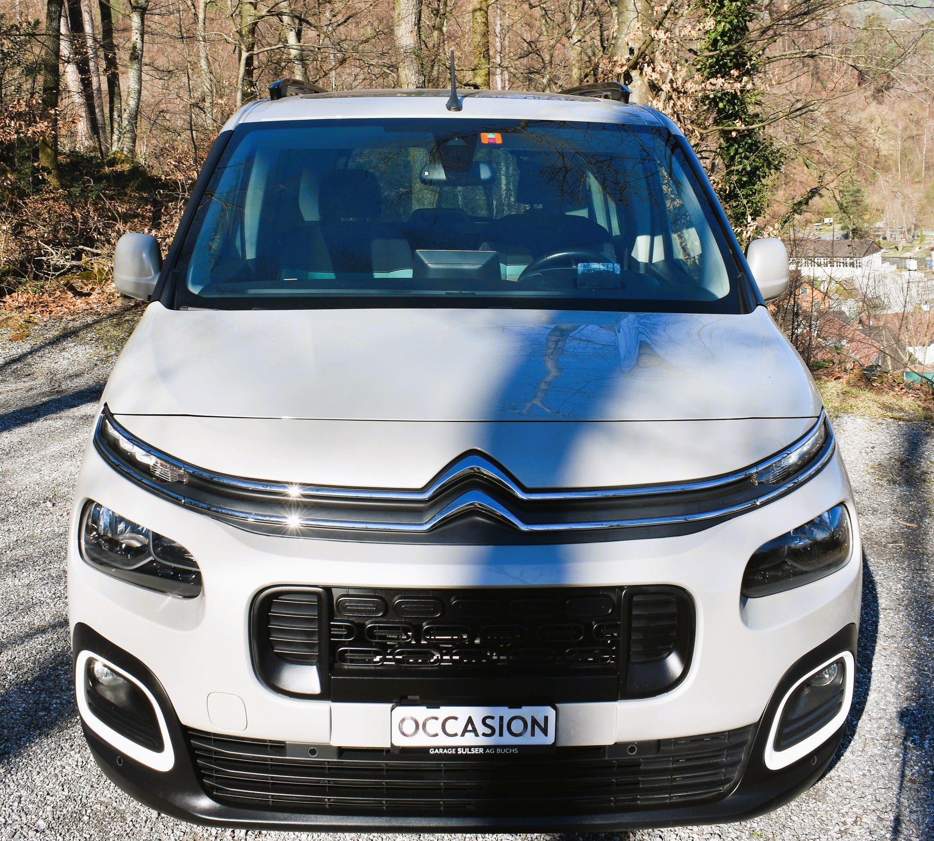 CITROEN Berlingo 1.5 BlueHDi Shine EAT8-showroom-element-1