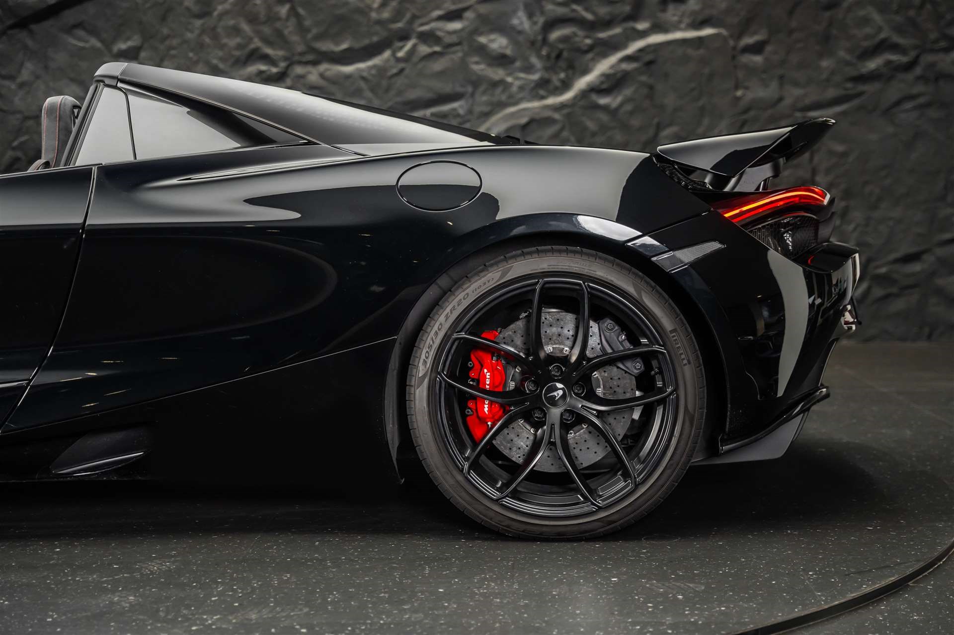McLAREN 720S Spider Performance 4.0 V8 SSG-image-13