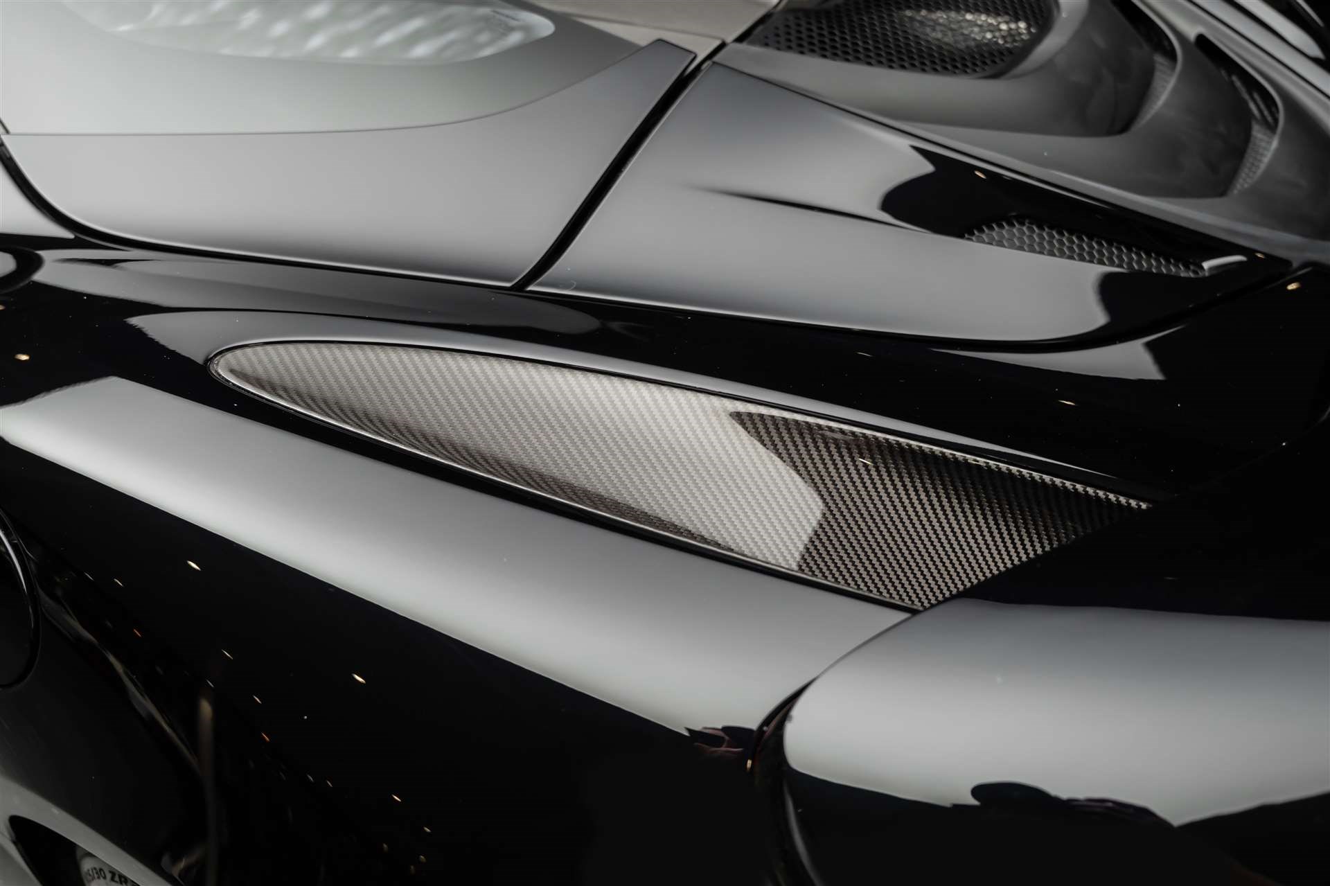 McLAREN 720S Spider Performance 4.0 V8 SSG-image-18