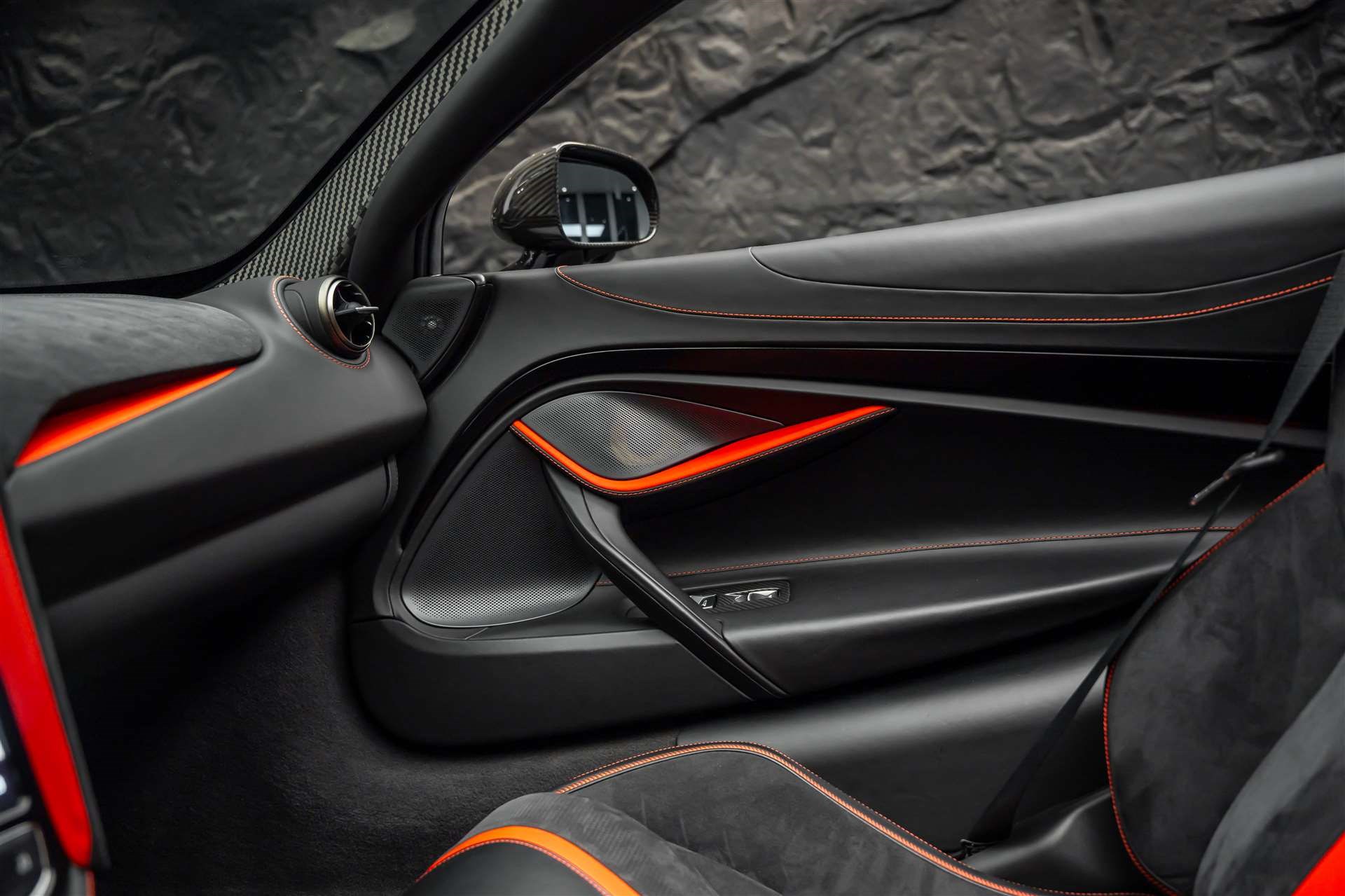 McLAREN 720S Spider Performance 4.0 V8 SSG-image-21