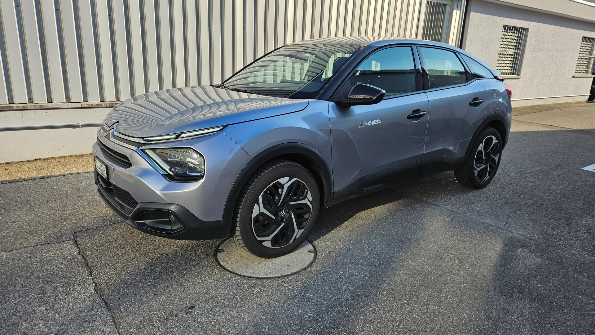 CITROEN C4 1.2 PureT Swiss EAT8