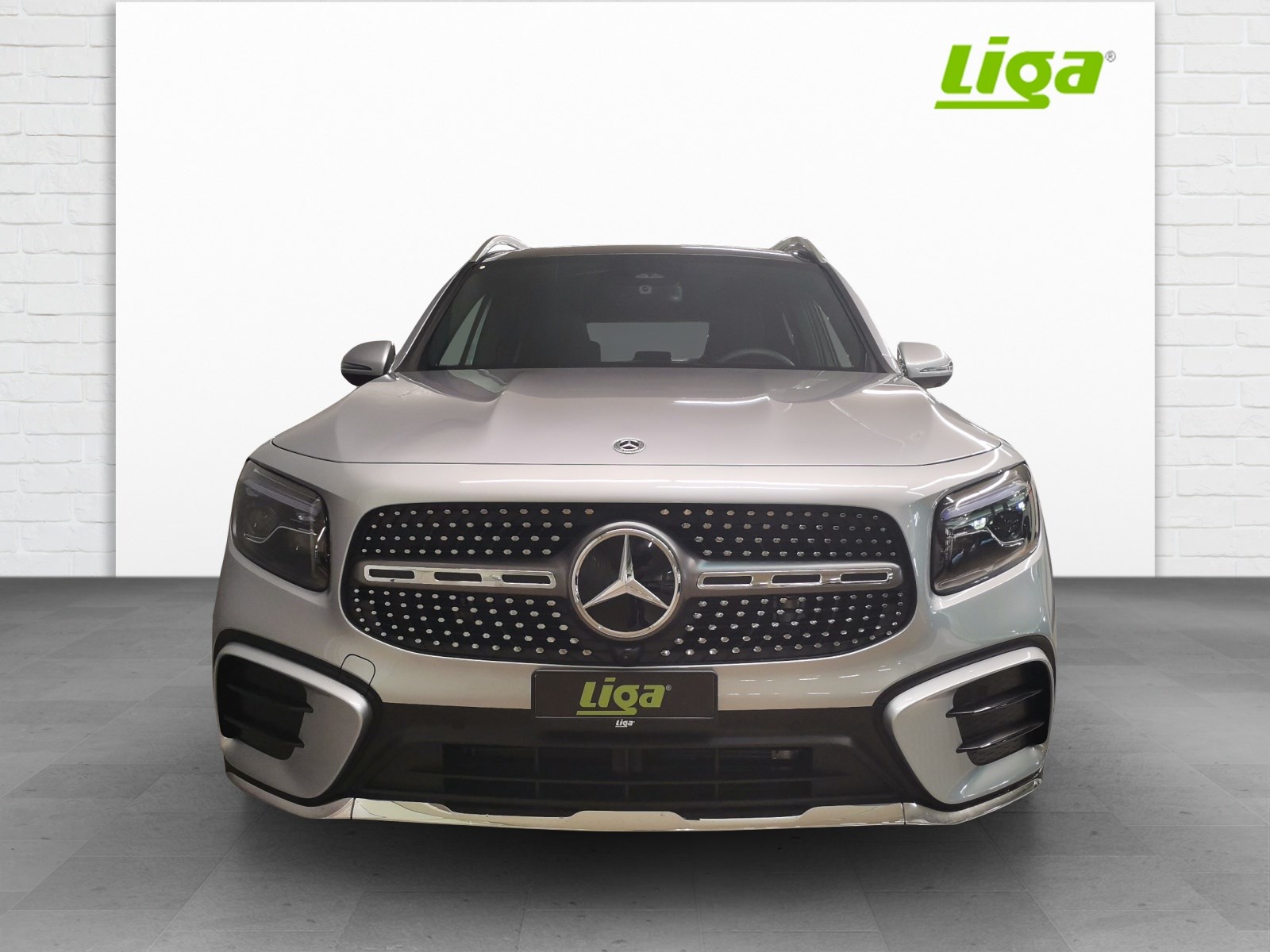 MERCEDES-BENZ GLB 250 AMG Line 4Matic-showroom-element-2