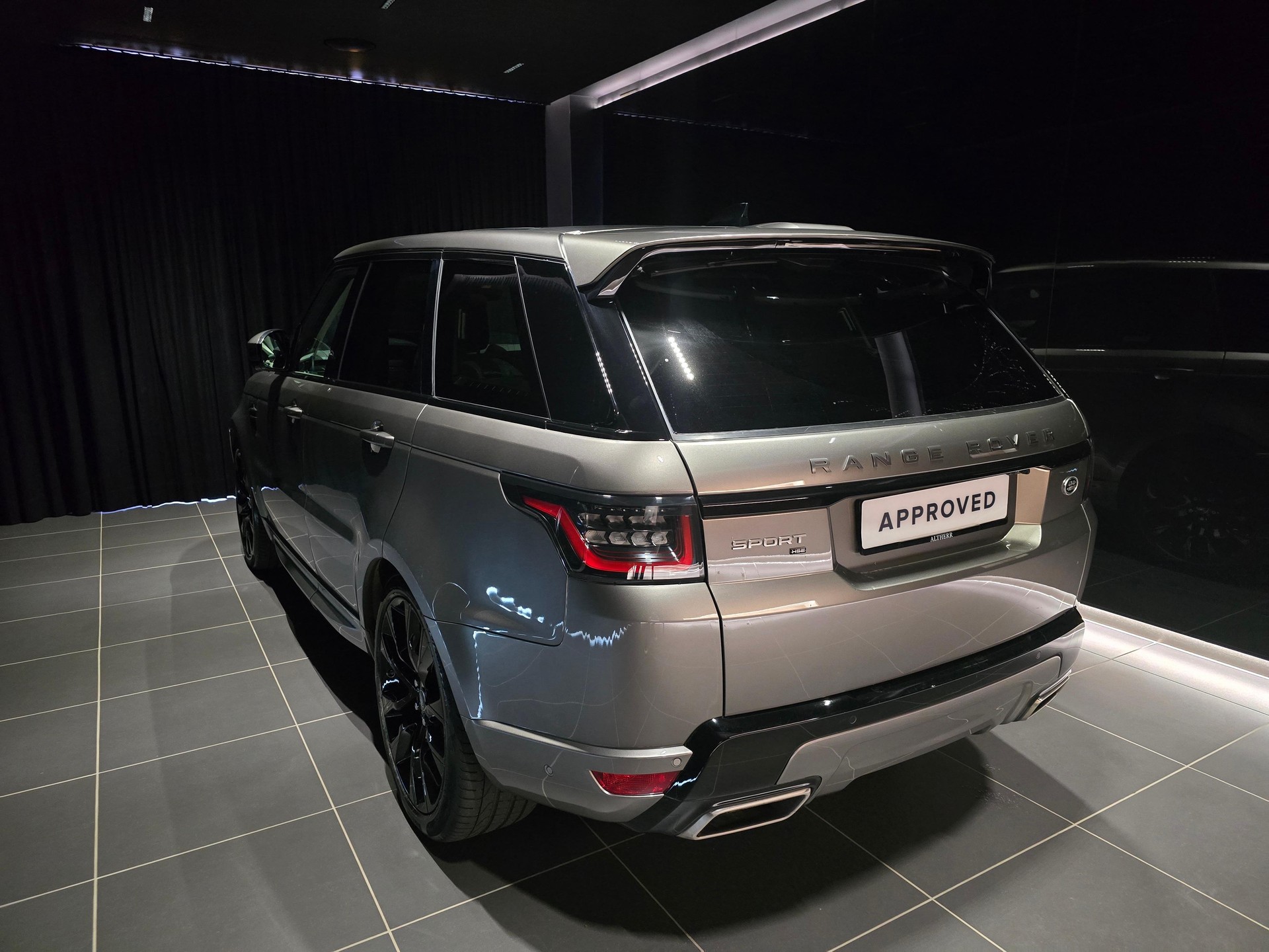 LAND ROVER Range Rover Sport 3.0 I6D HSE Dynamic-showroom-element-2