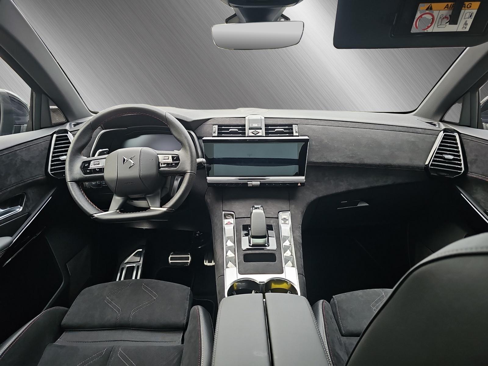 DS AUTOMOBILES DS7 7 1.6 E-Tense Ligne Noire 4x4-image-11