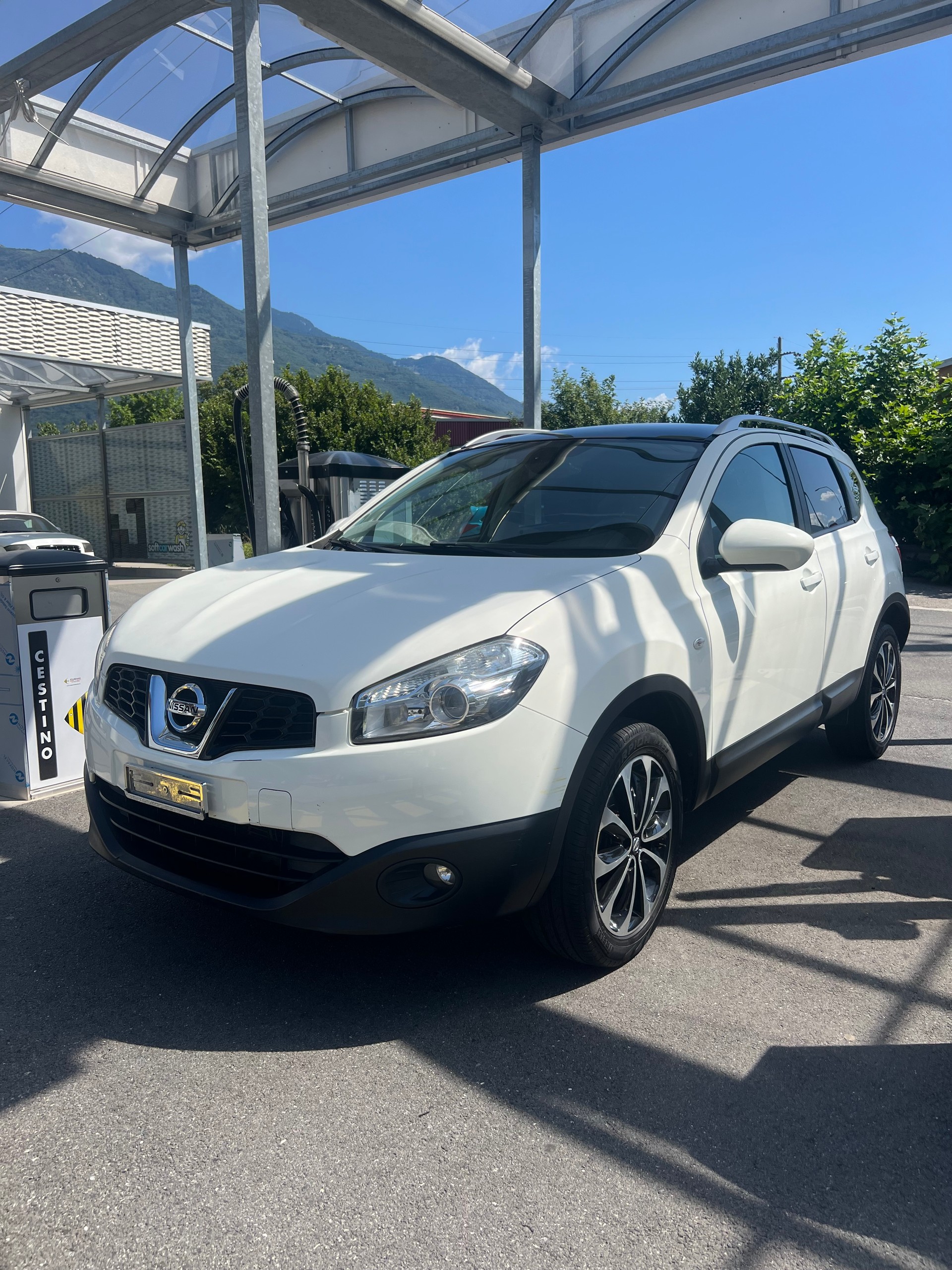 NISSAN Qashqai 2.0 4WD tekna XTronic CVT