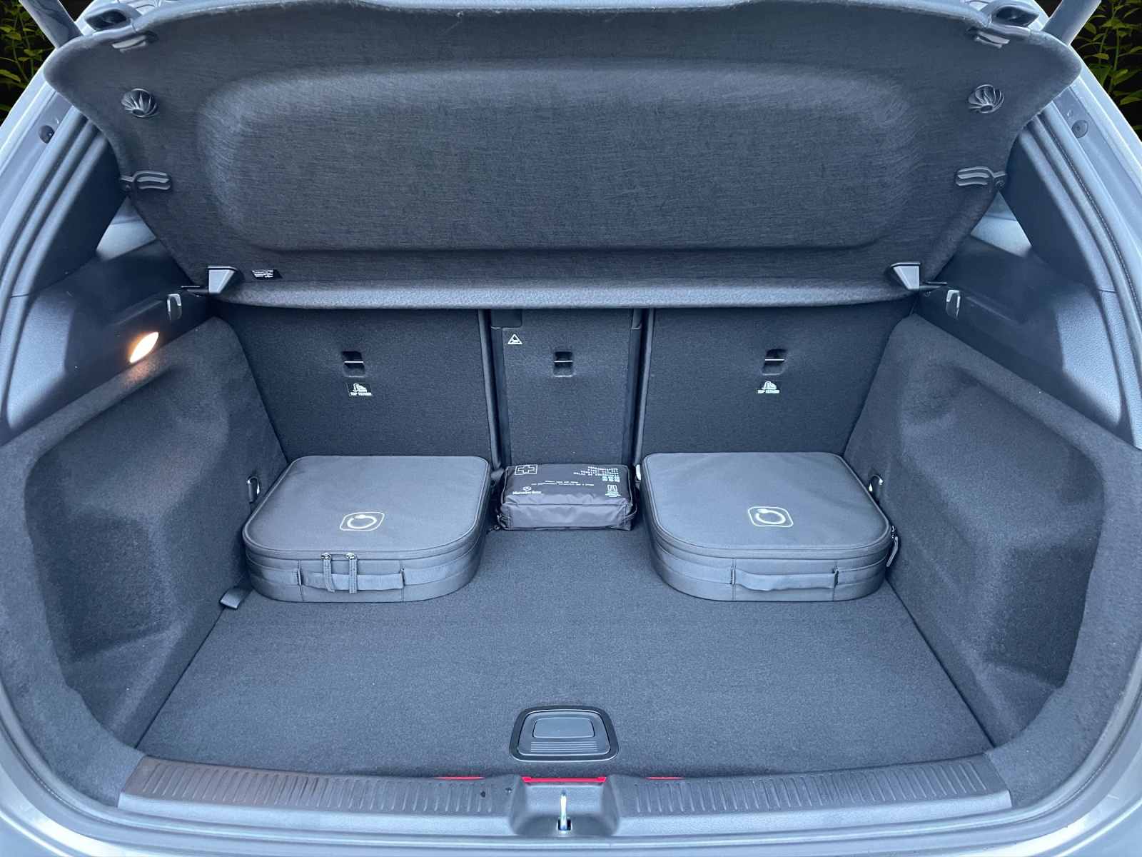 Image MERCEDES-BENZ B-250 B 250 e 8G-DCT