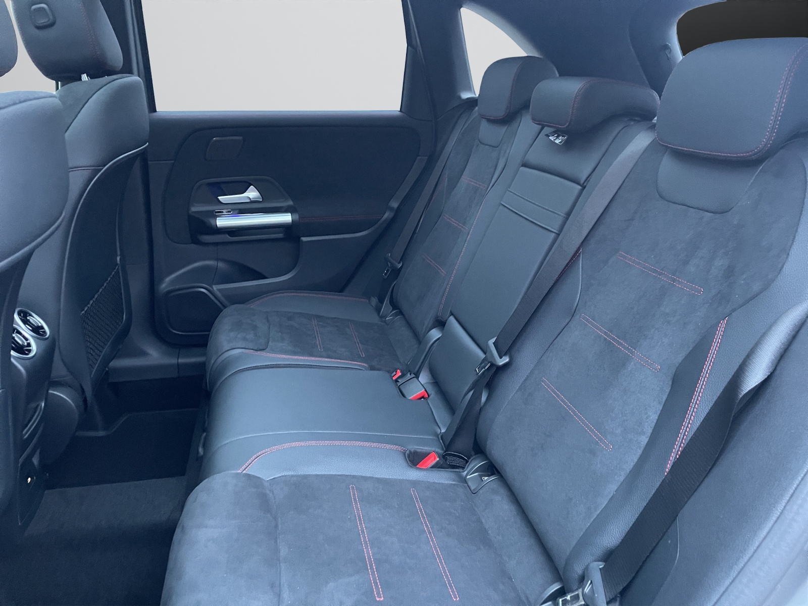 Image MERCEDES-BENZ B-250 B 250 e 8G-DCT