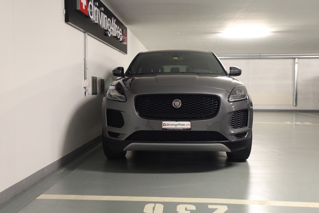 JAGUAR E-Pace 2.0 P250 S AWD Automatik-showroom-element-1