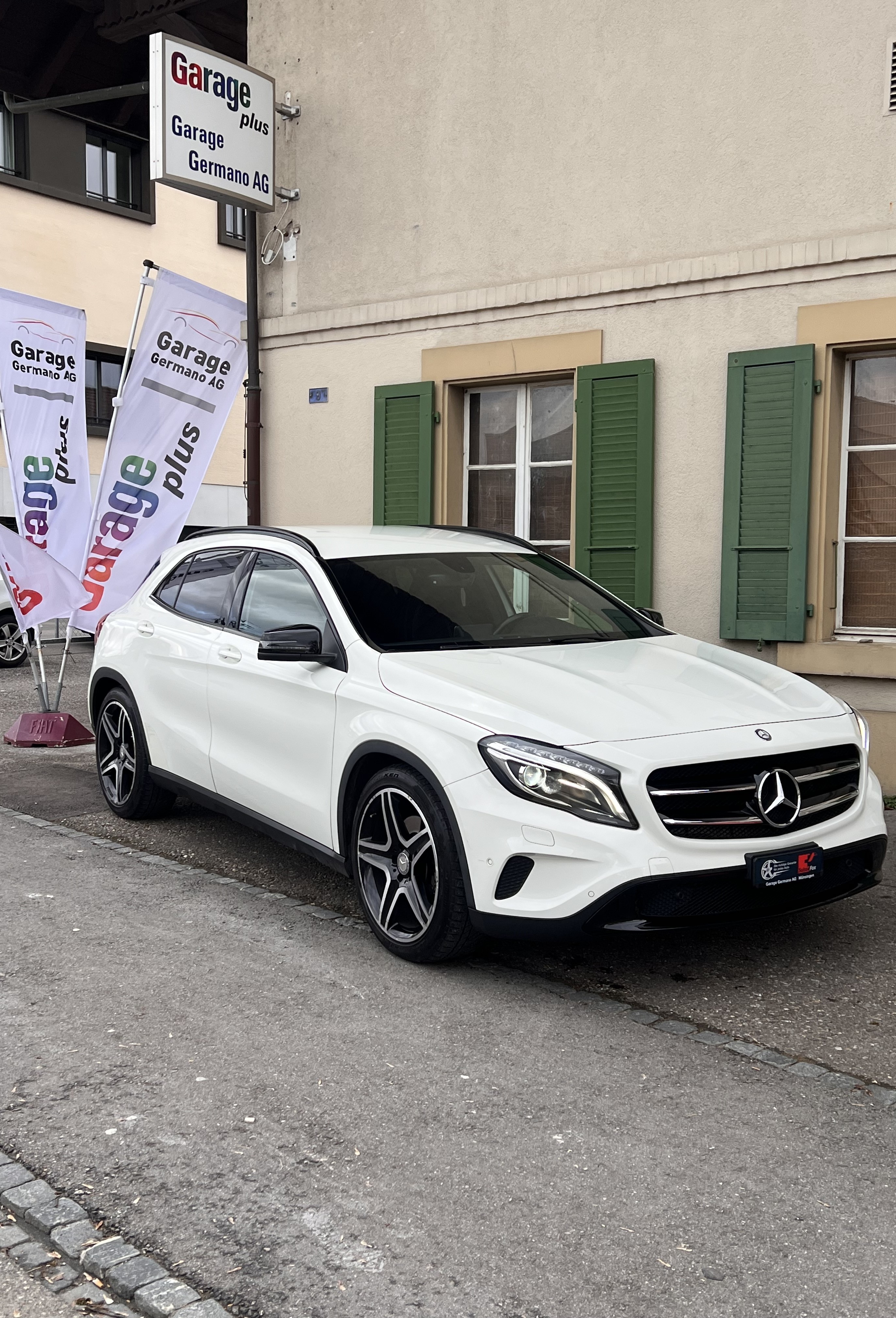 MERCEDES-BENZ GLA 250 Urban (SUV / Geländewagen) Mercedes MERCEDES-BENZ GLA 250 Urban (SUV / Geländewagen)