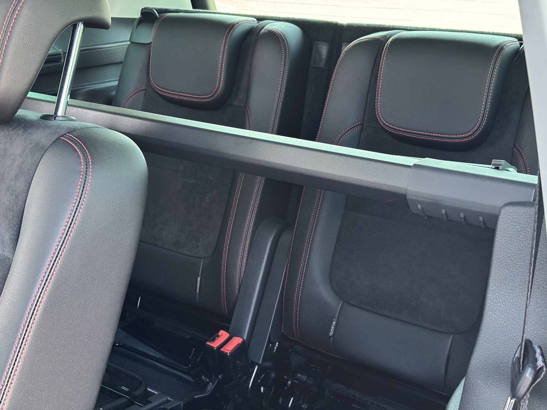 SEAT Alhambra 2.0 TDI DSG SWISS FR *7 Places*-image-26