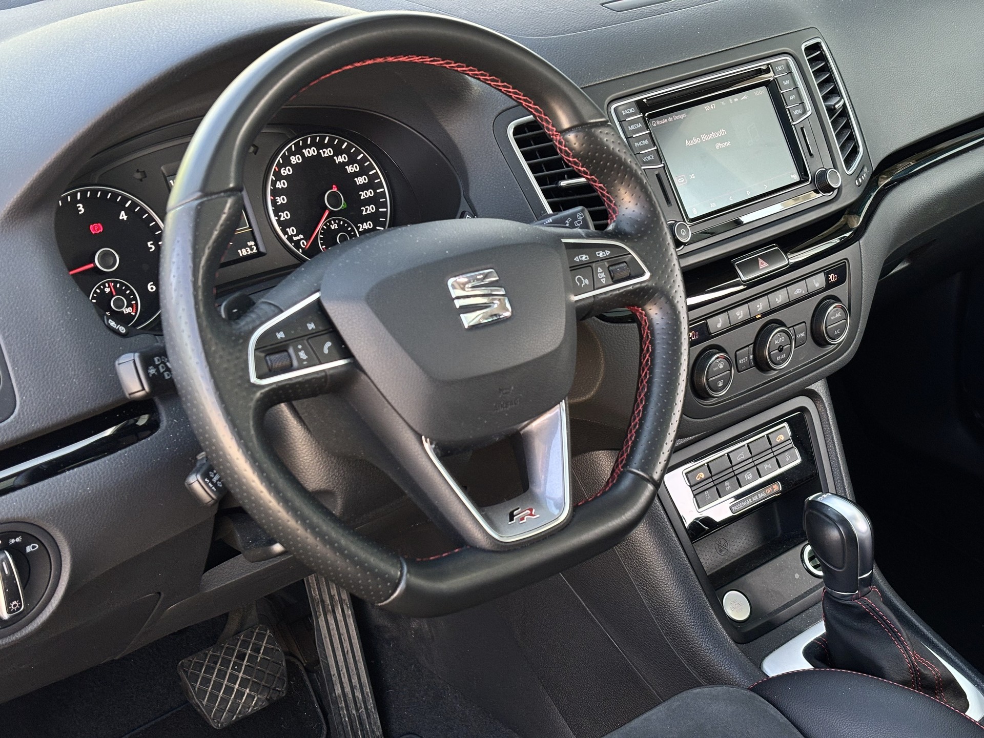 SEAT Alhambra 2.0 TDI DSG SWISS FR *7 Places*-image-10