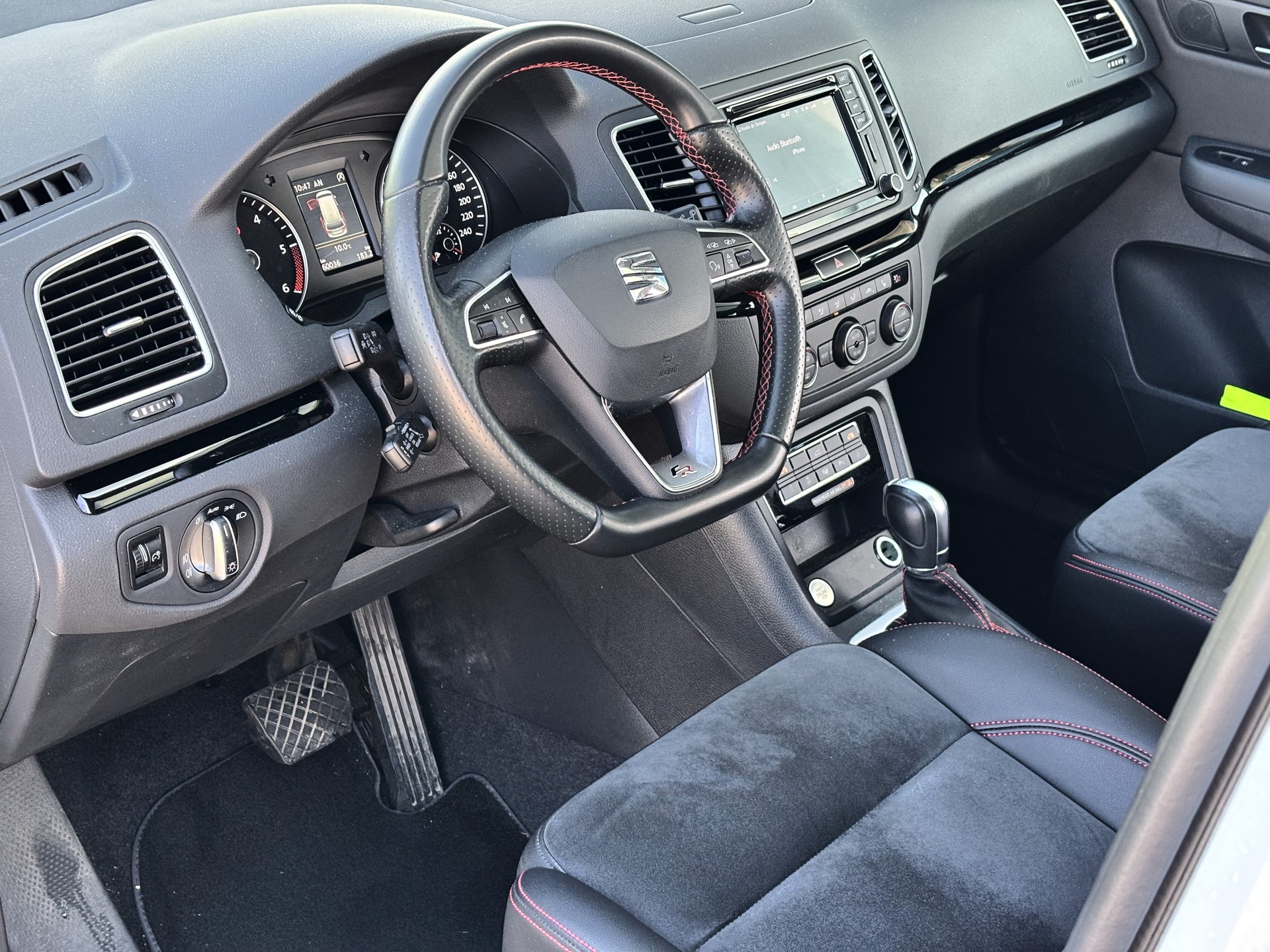 SEAT Alhambra 2.0 TDI DSG SWISS FR *7 Places*-image-9