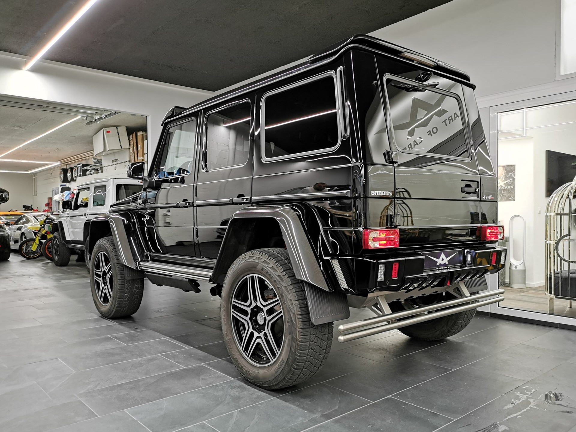 MERCEDES-BENZ G 500 4x4² 7G-Tronic Brabus B500-image-4