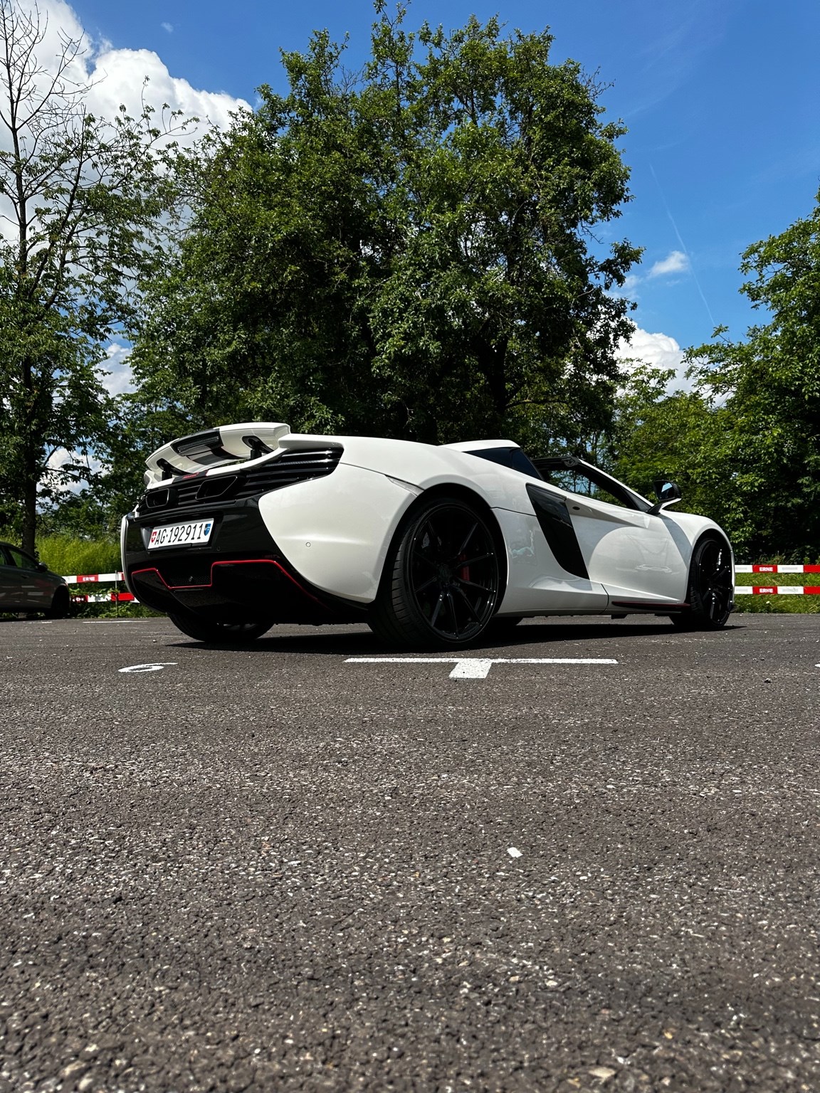 McLAREN 650S Spider 3.8 V8 SSG-image-2