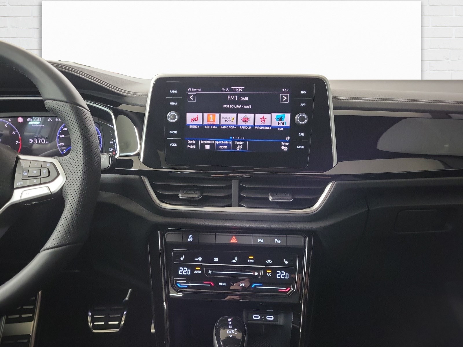 VW T-Roc 2.0 TSI R-Line DSG 4motion-image-8