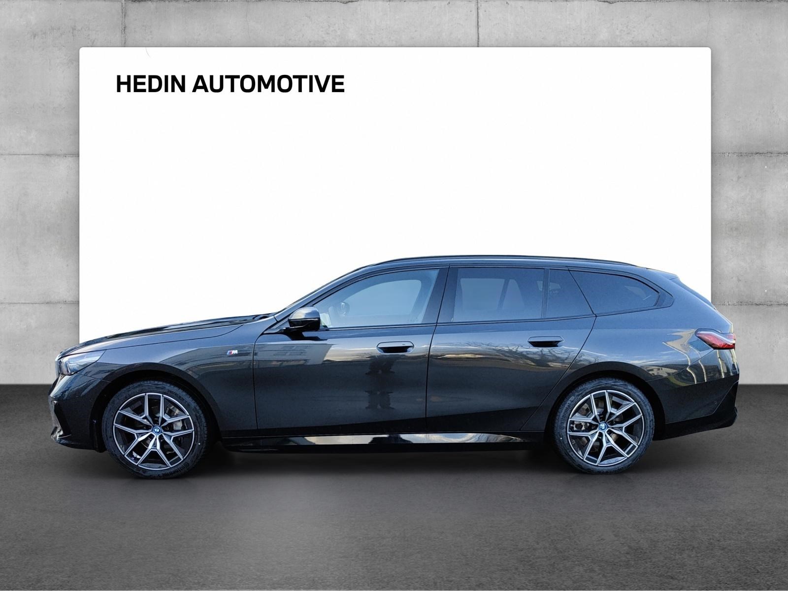 BMW i5 xDrive40 Touring-showroom-element-1