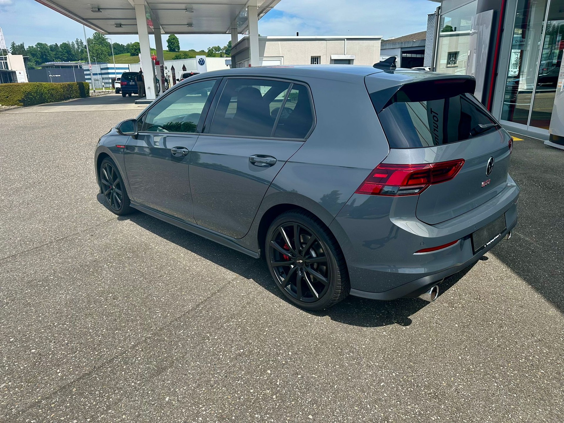 VW Golf 2.0 TSI GTI DSG-showroom-element-2