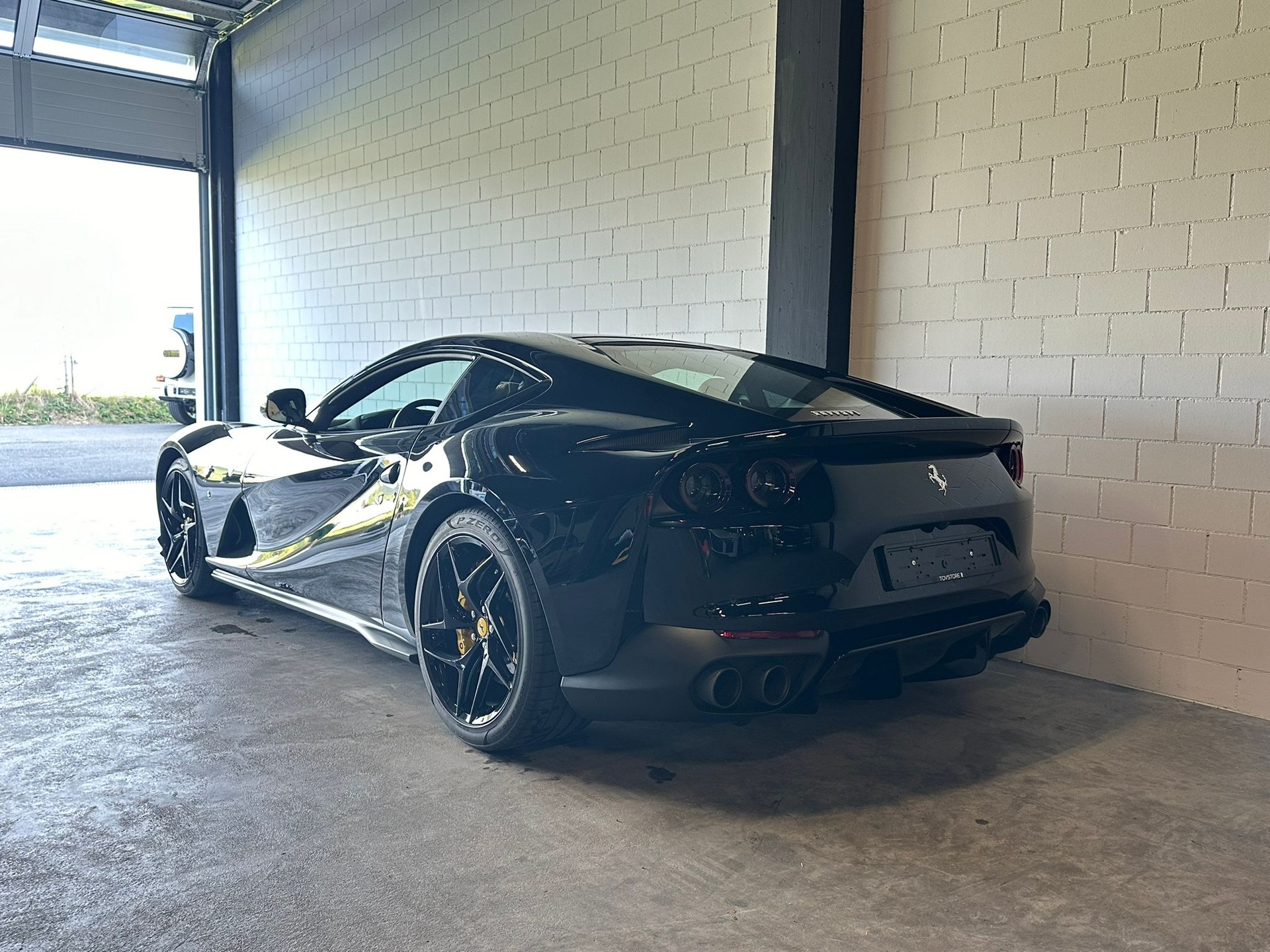 FERRARI 812 Superfast Atelier Car-image-2
