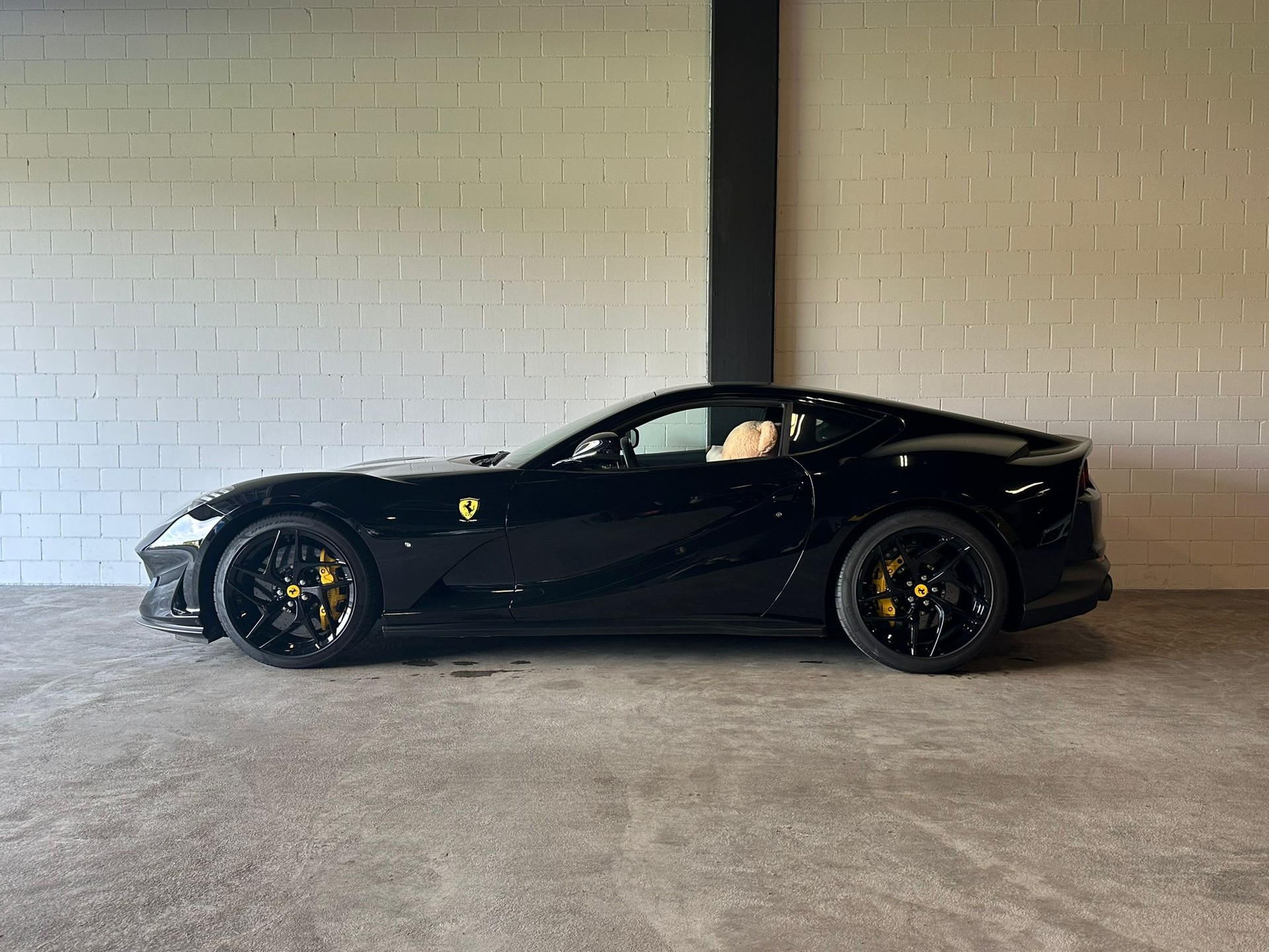 FERRARI 812 Superfast Atelier Car-image-0