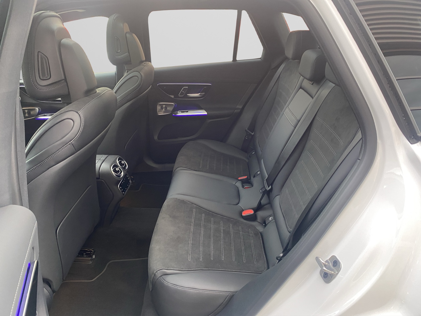 Image MERCEDES-BENZ GLC-300 GLC 300 4Matic 9G-Tronic