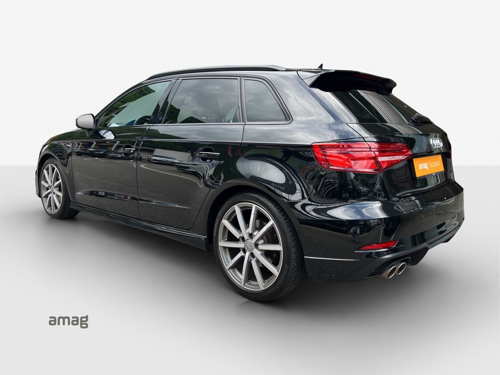 AUDI A3 Sportback 1.5 TFSI  Sport-showroom-element-2