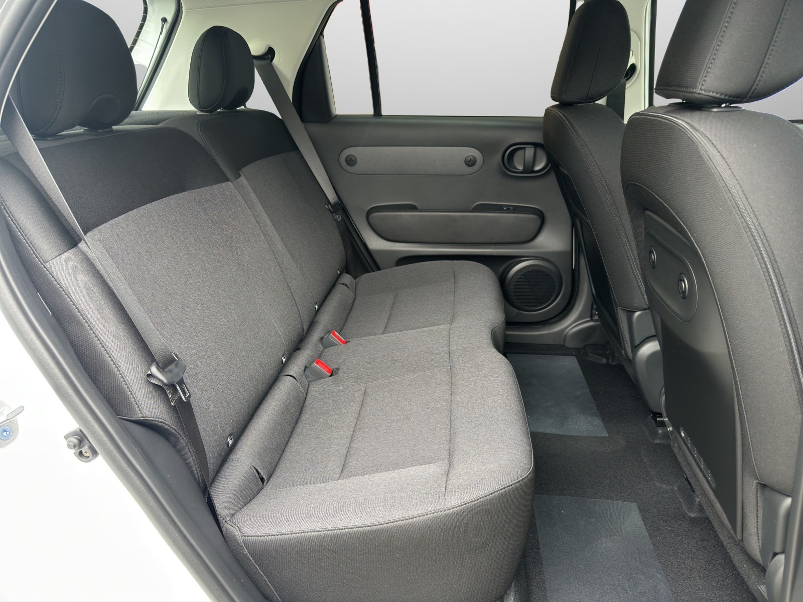 HYUNDAI Inster Electric Origo 42kWh-image-13
