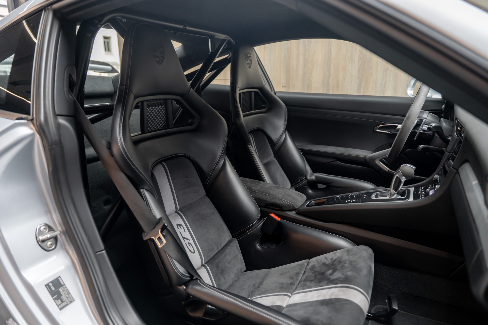PORSCHE 911 GT3 PDK CH-Fz / Approved 08.26-showroom-element-3