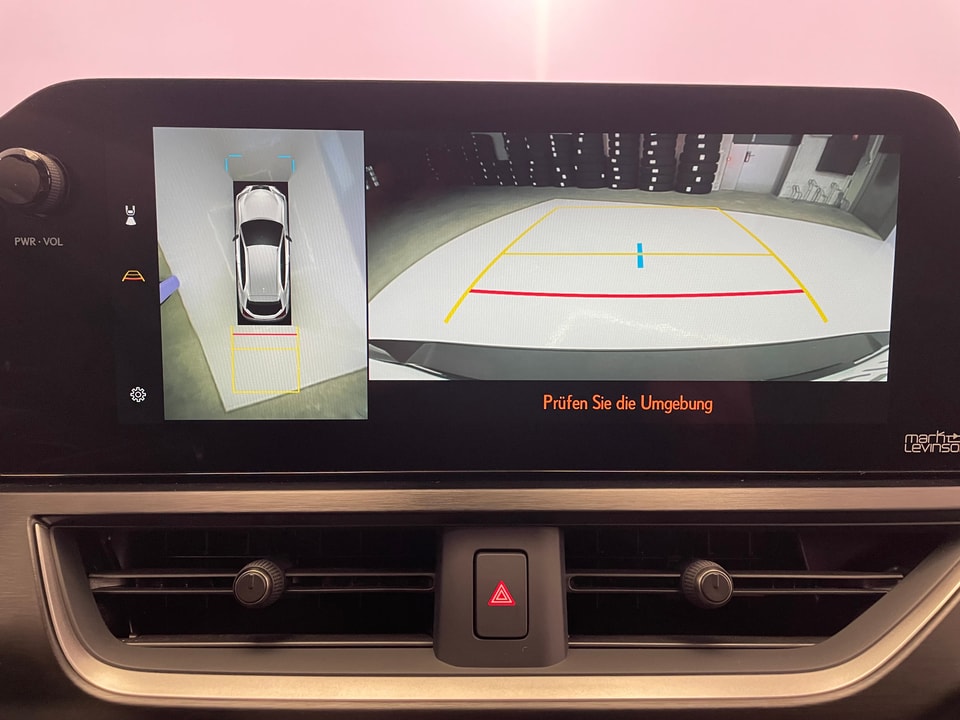 UX 300e Excellence Electric