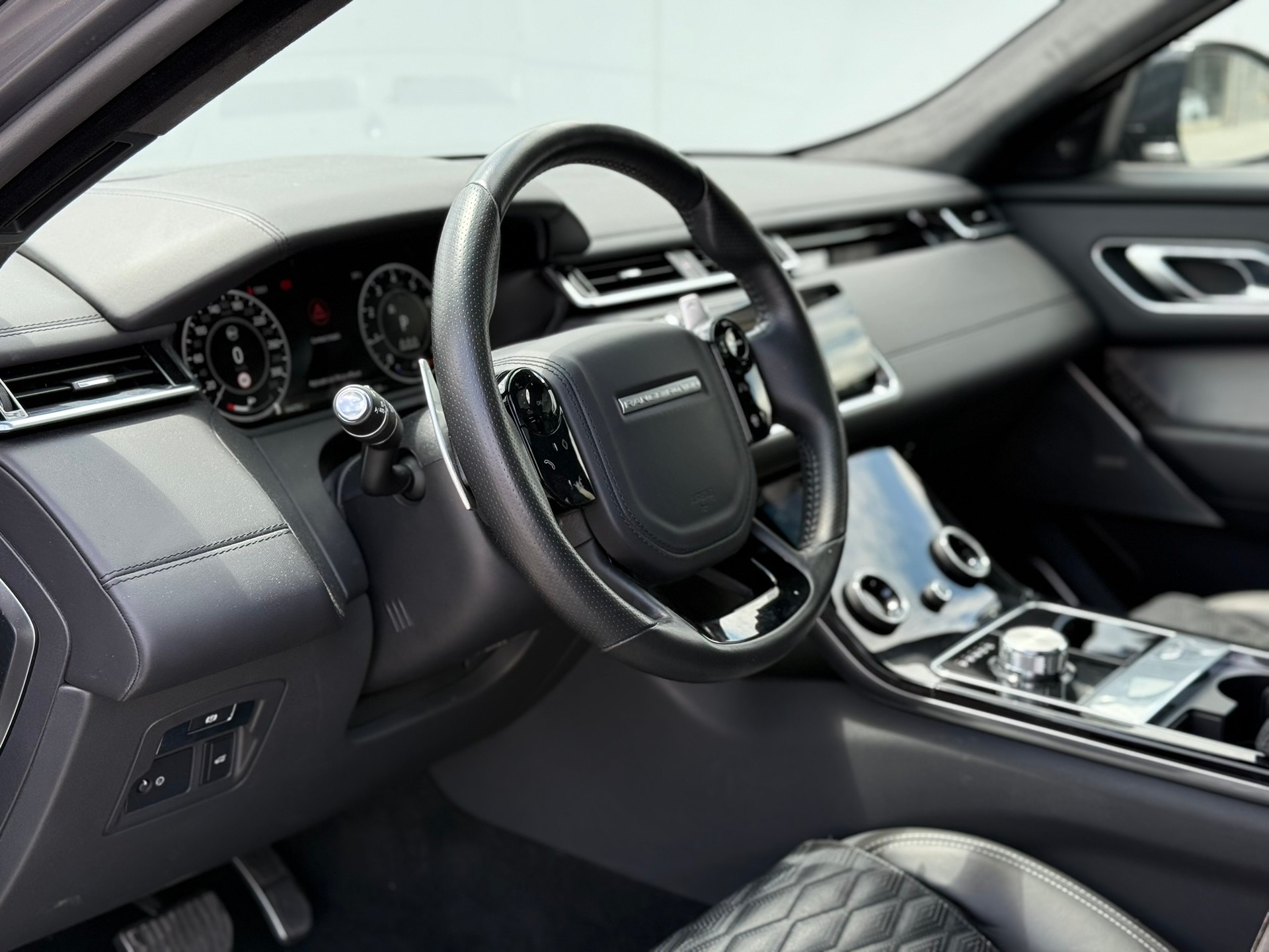 LAND ROVER Range Rover Velar SV Autobiography Dyn. Edition A.-image-6