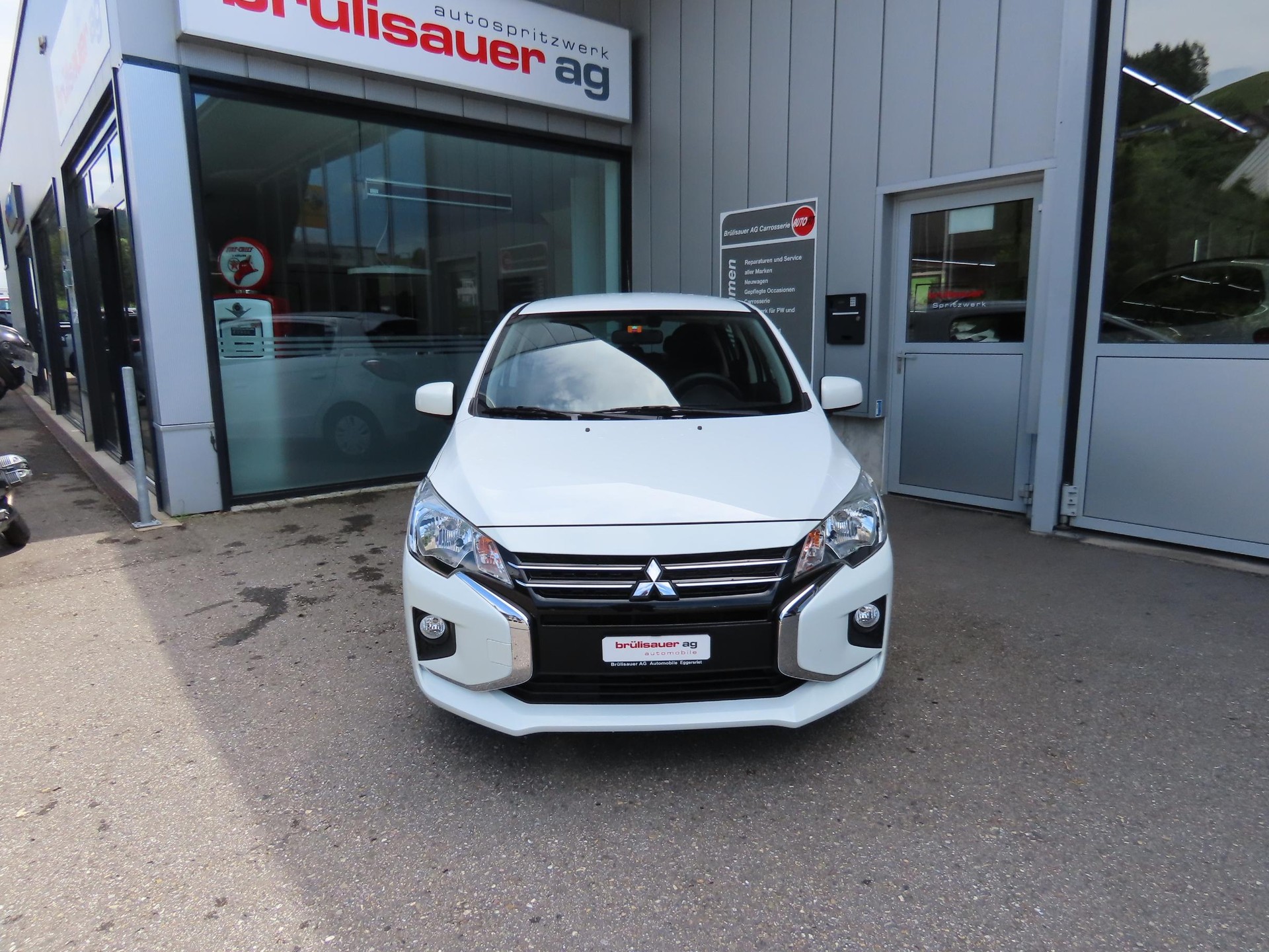 MITSUBISHI Space Star 1.2 MIVEC Pure-showroom-element-1