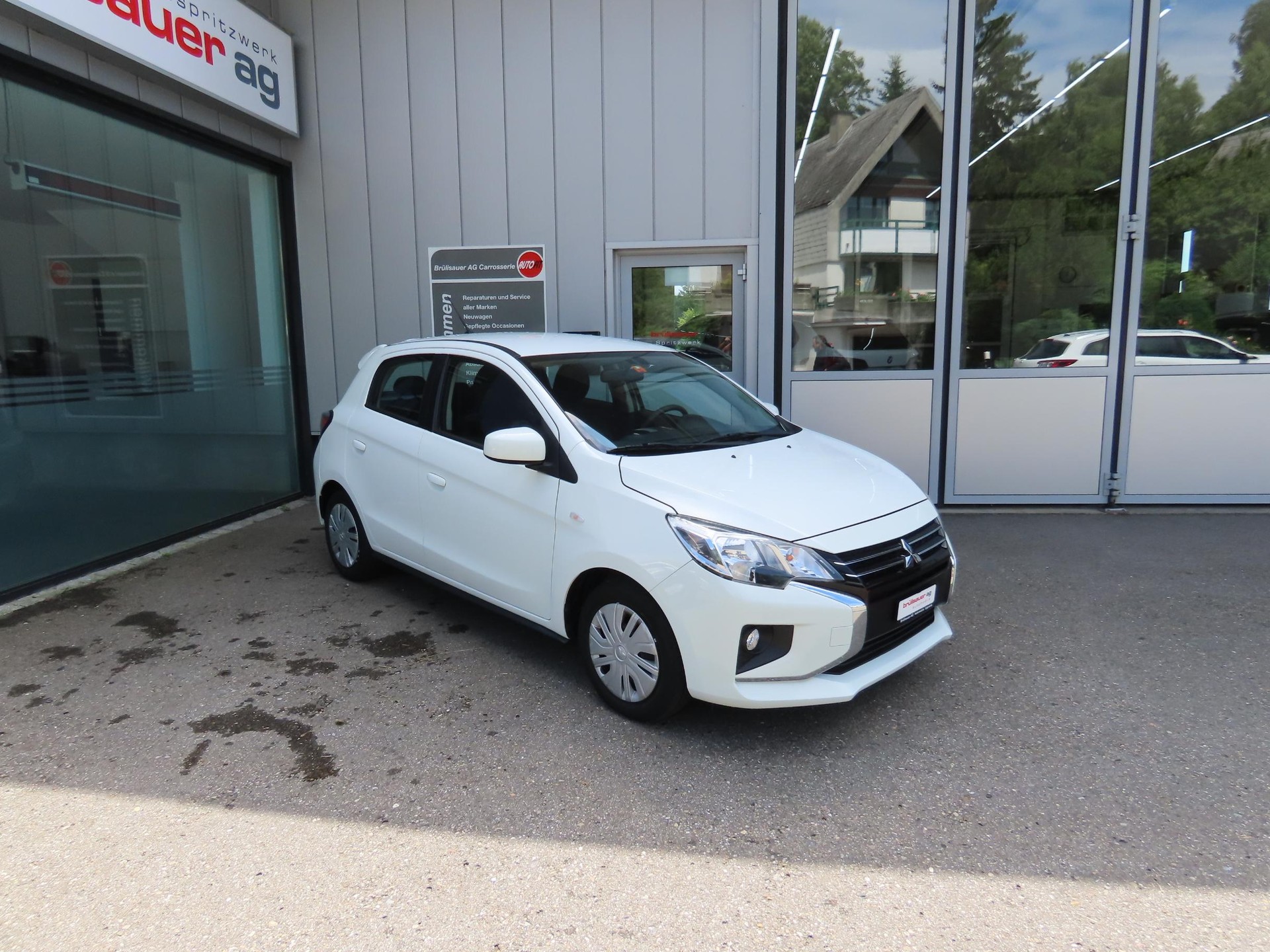 MITSUBISHI Space Star 1.2 MIVEC Pure-showroom-element-2