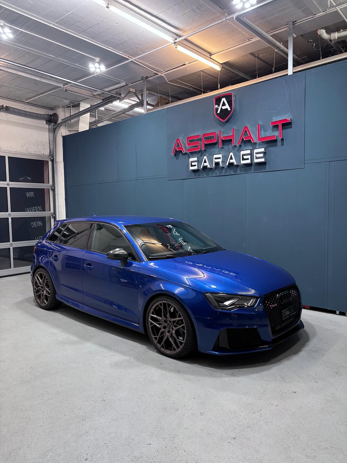 AUDI RS3 2.5 TSI quattro S-tronic (Limousine) Audi AUDI RS3 2.5 TSI quattro S-tronic (Limousine)