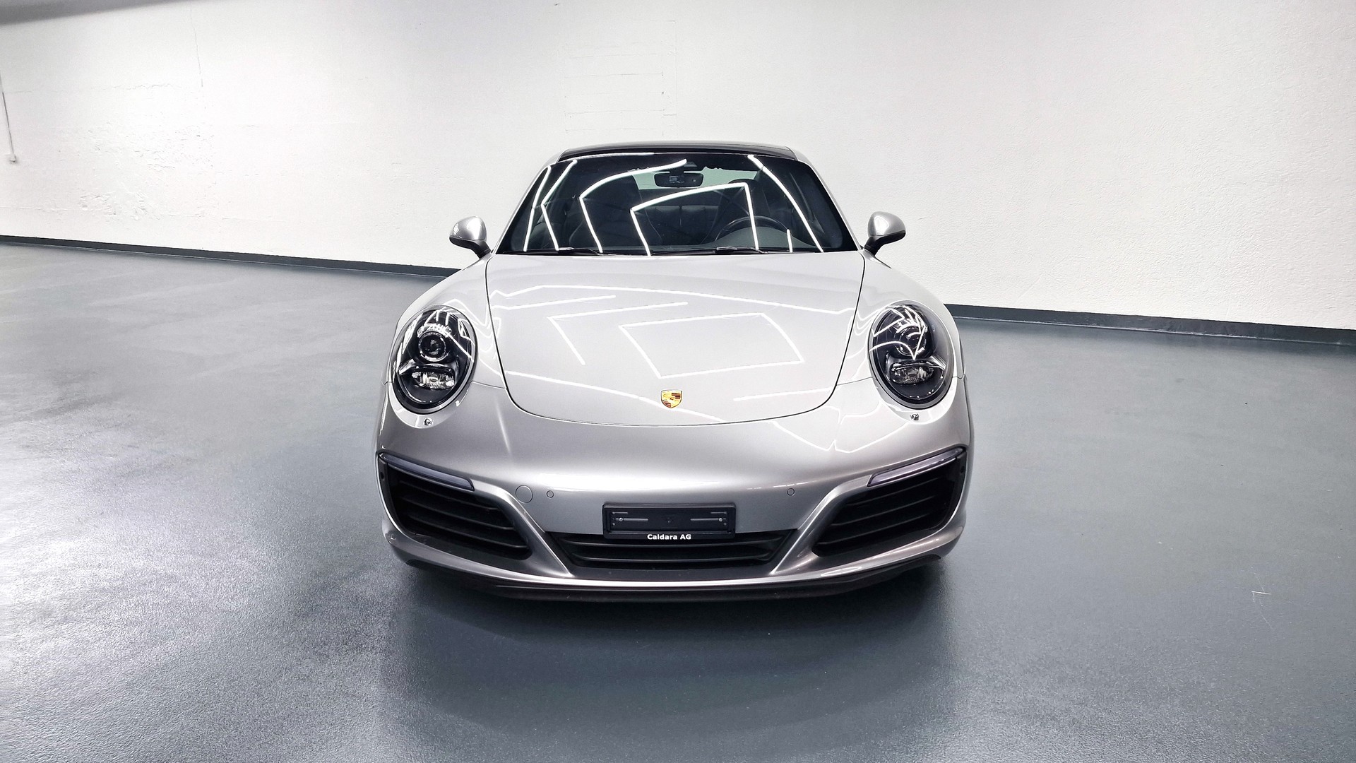 PORSCHE 911 Coupé 3.0 Carrera 4 PDK-showroom-element-3
