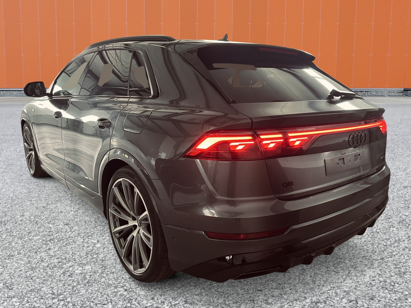 AUDI Q8 SUV TFSI e quattro 290 kW tiptronic-showroom-element-1
