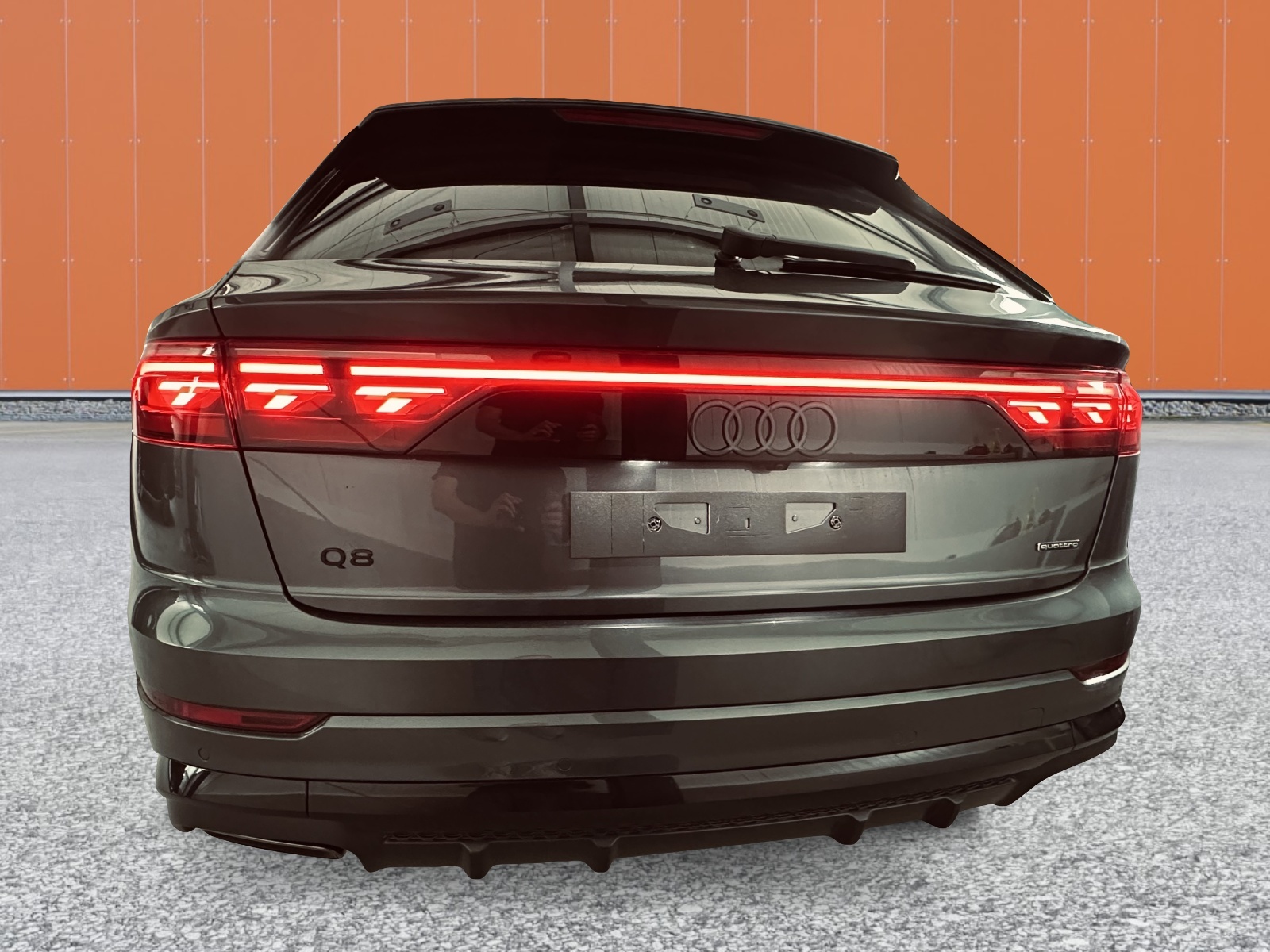 AUDI Q8 SUV TFSI e quattro 290 kW tiptronic-showroom-element-2