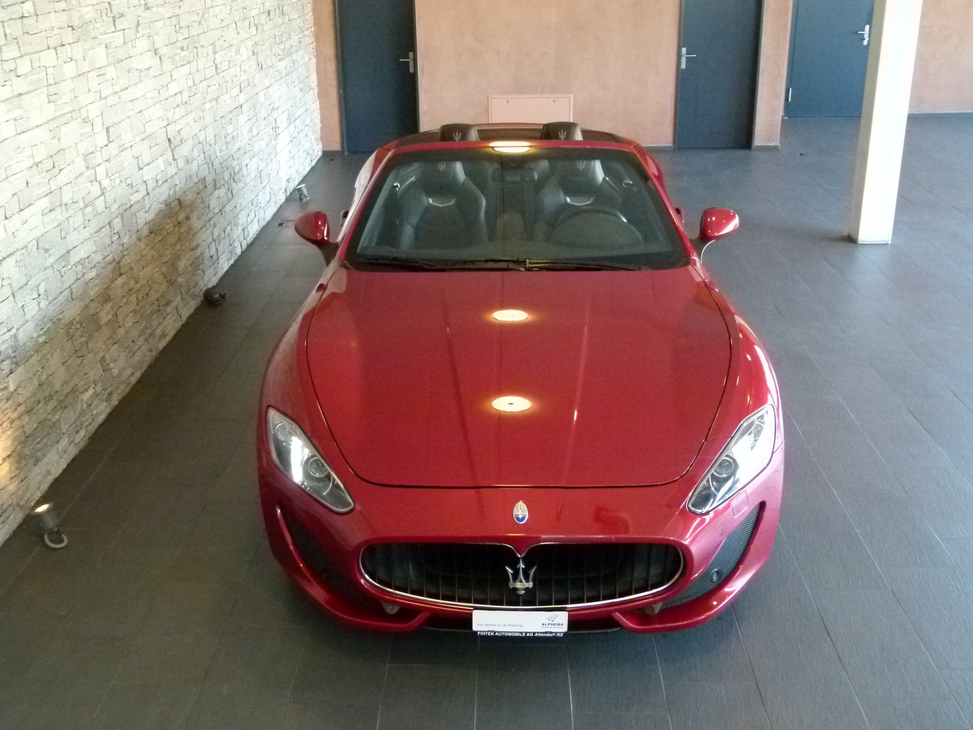 MASERATI GranCabrio Sport Automatica-showroom-element-3