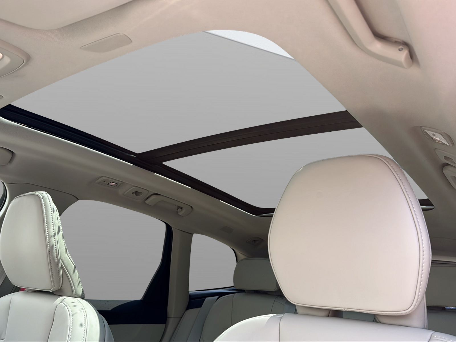 Image VOLVO XC60 XC60 T6 eAWD PluginHybrid Ultra Dark Geartronic