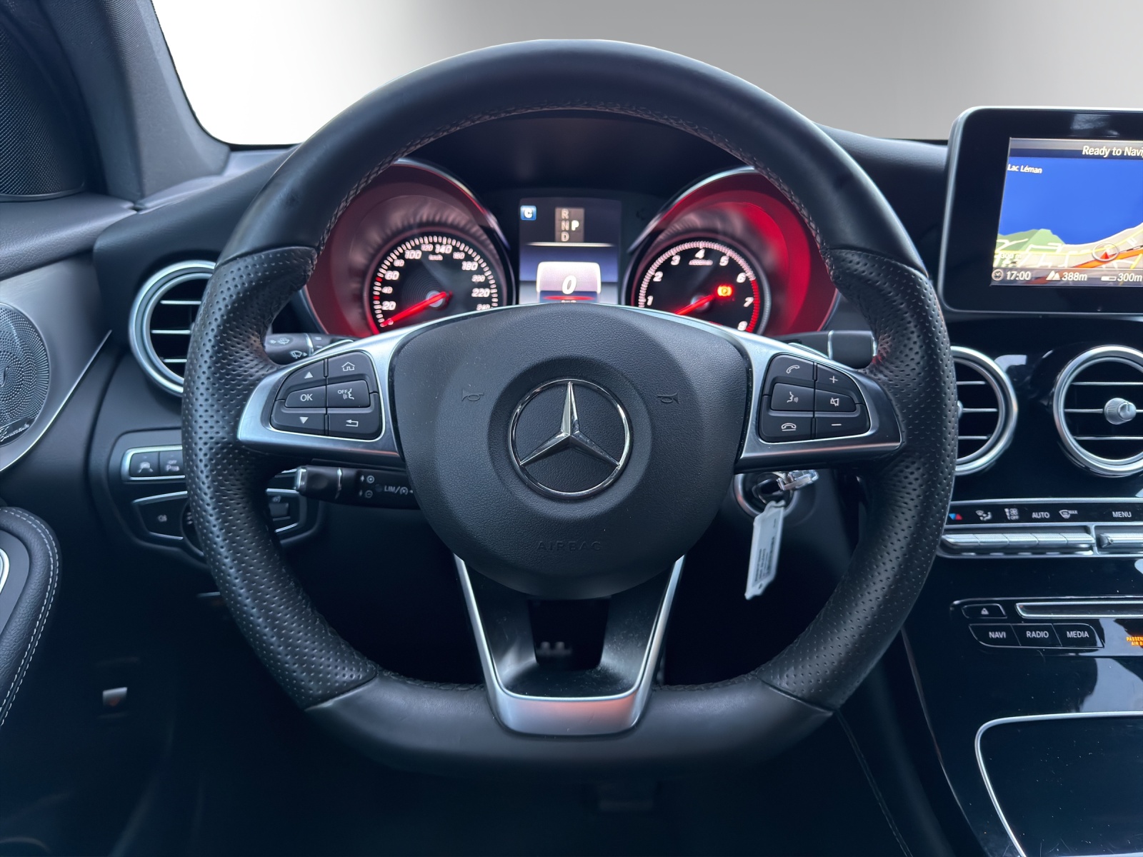 Image MERCEDES-BENZ GLC-250 GLC 250 AMG Line 4Matic