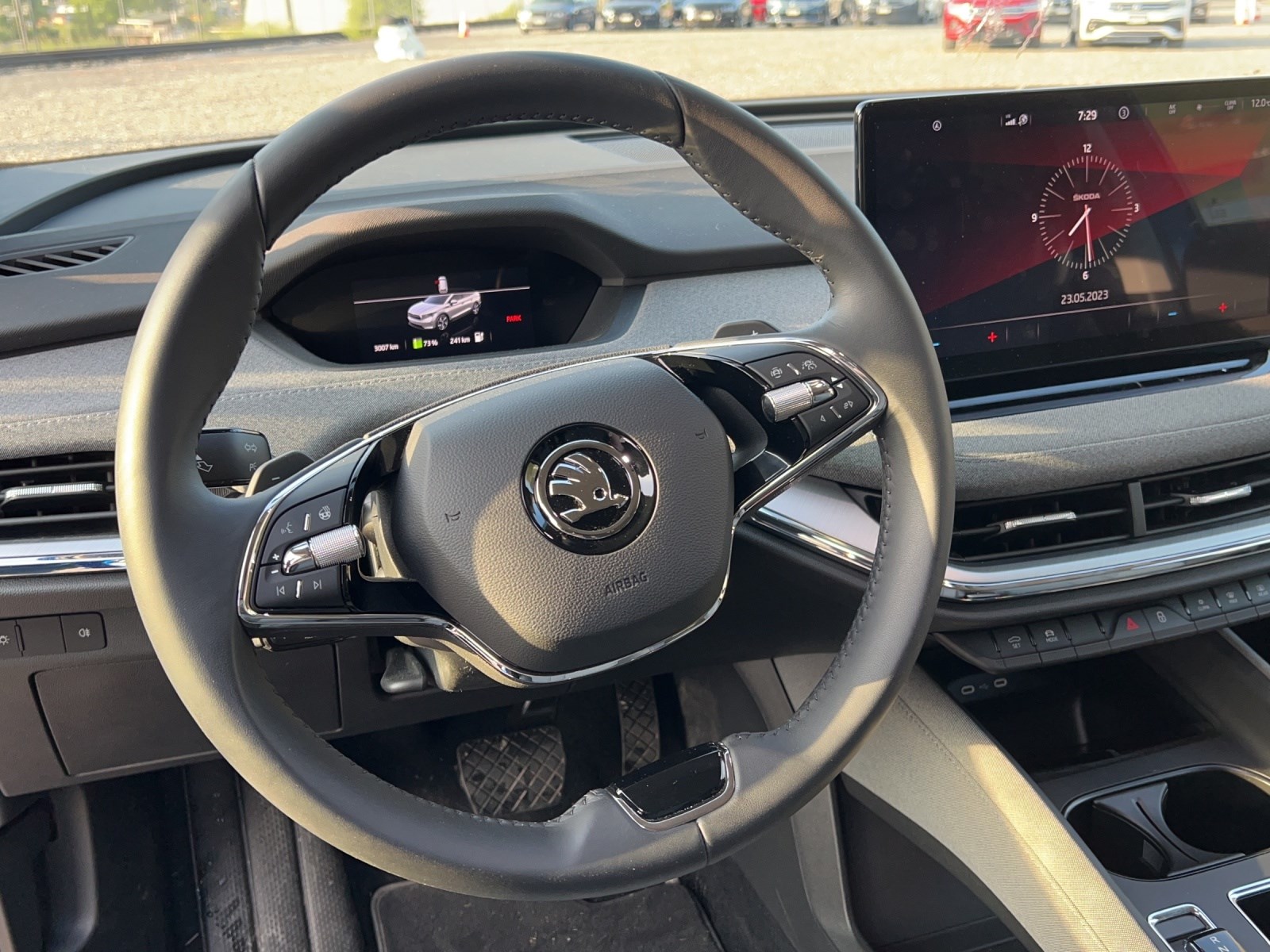 SKODA Enyaq iV 60-image-4