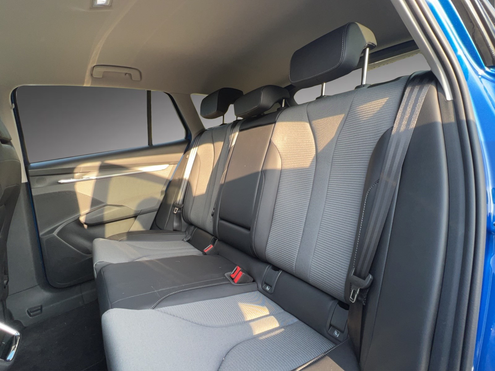 SKODA Enyaq iV 60-image-6