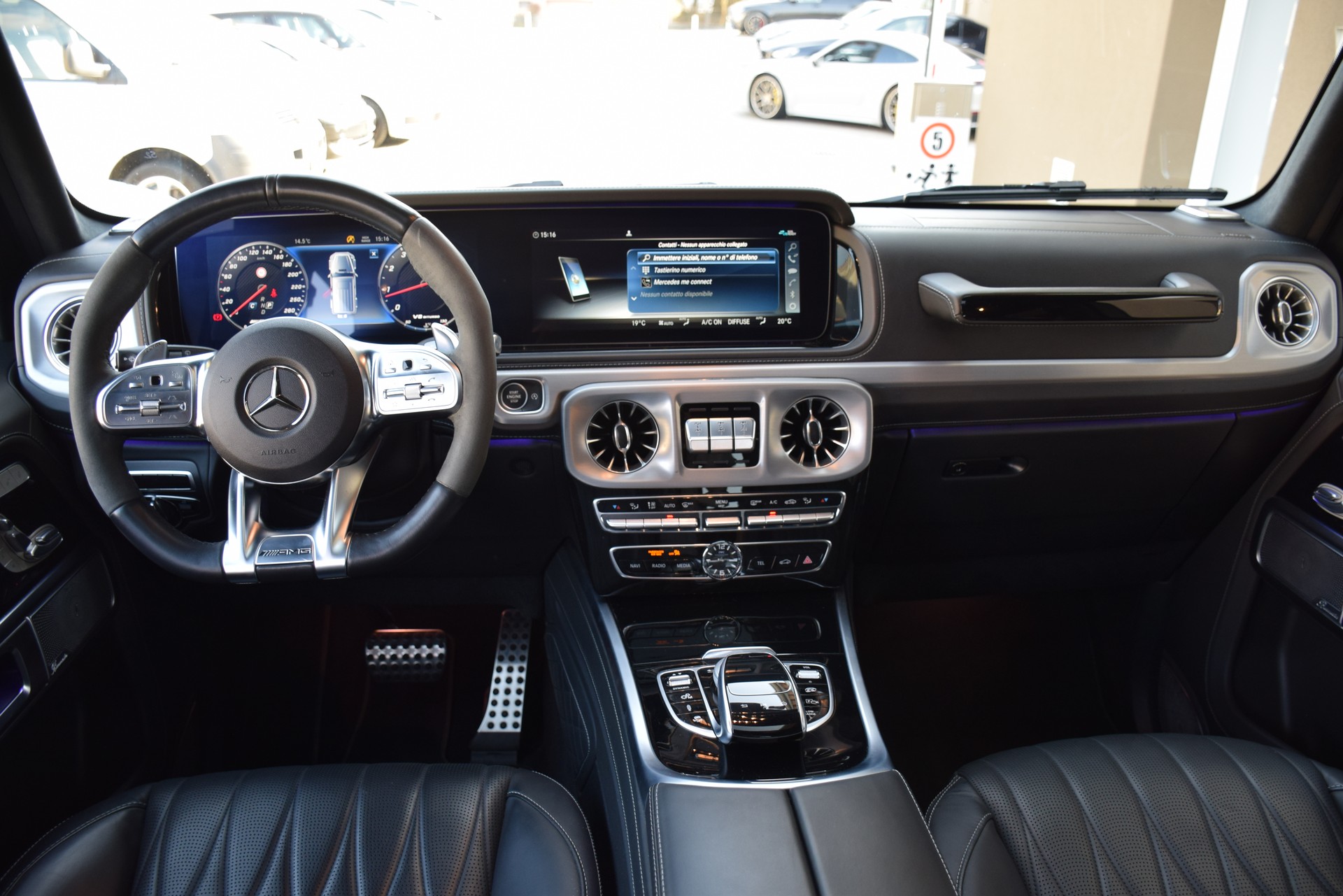 MERCEDES-BENZ G 63 AMG Speedshift Plus G-Tronic-image-11